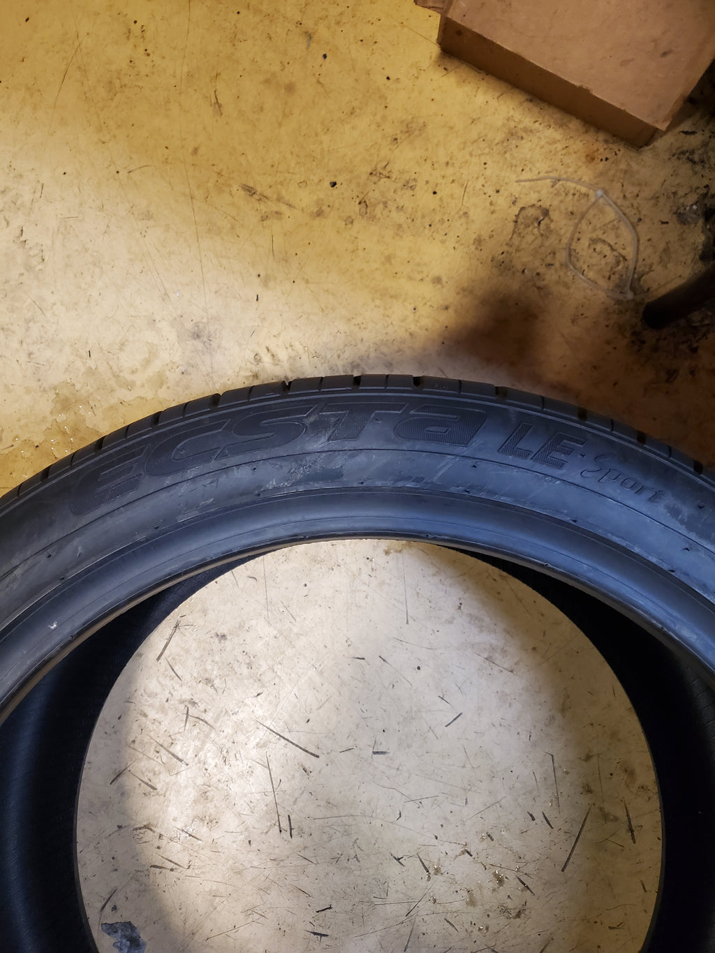 NOS KUMHO ECSTA LE SPORT BSW P 285 35 19 103Y XL ALL SEASON TIRE 2138493
