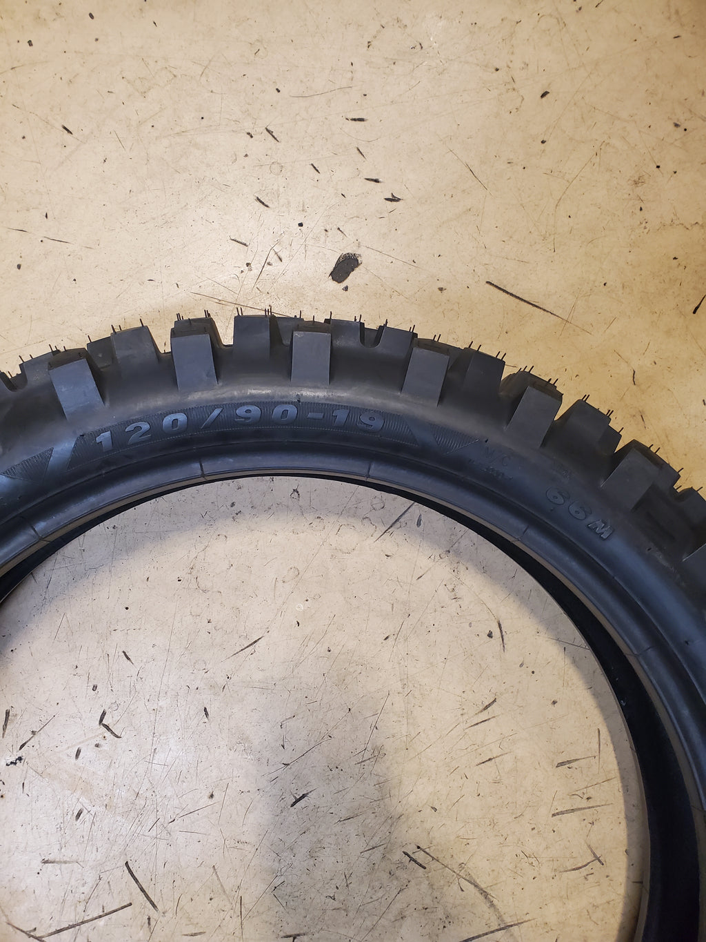 MAXXIS MAXX IT-DESERT  BSW 120 90 19 66M REAR MOTORCYCLE TIRE TM79106100
