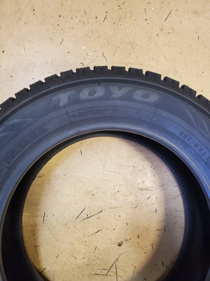 NOS TOYO OBSERVE GSI-5 BSW P 185 65 15 88T WINTER TIRE 130030
