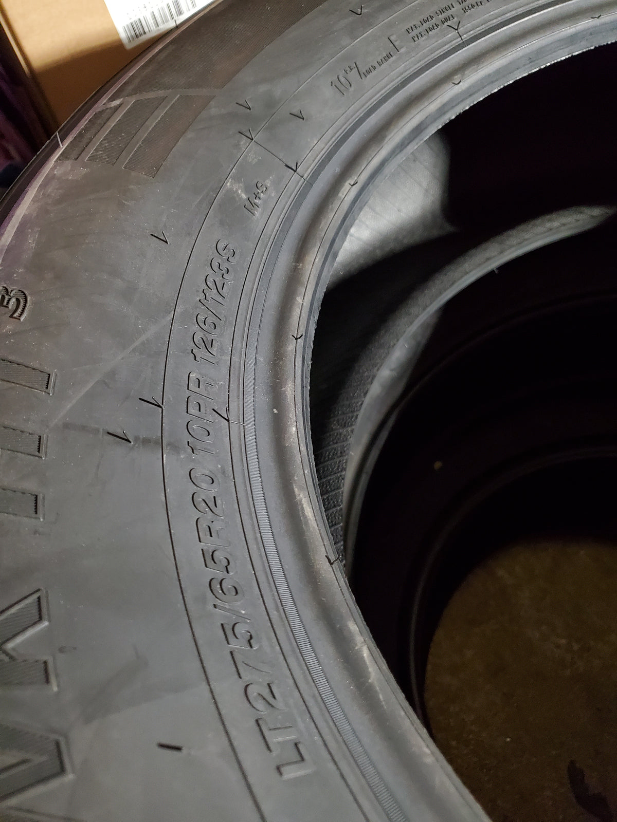ACHILIES DESERT HAWK HT3 BSW LT 275 65 20 126/123S 10PLY ALL SEASON TIRE ADH43