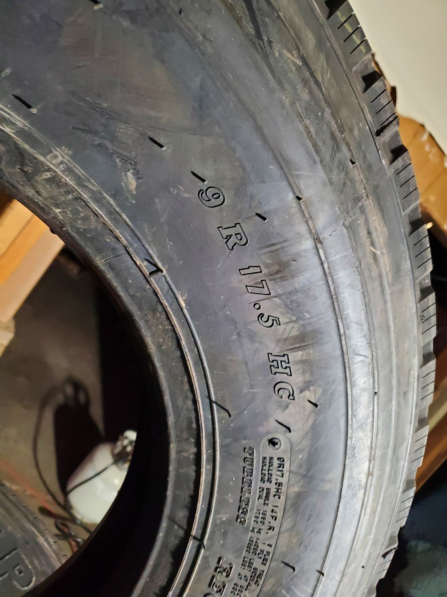 SUMITOMO ST717 BSW LT 9 17.5 126G 14PLY ALL POSITION TIRE 5530438