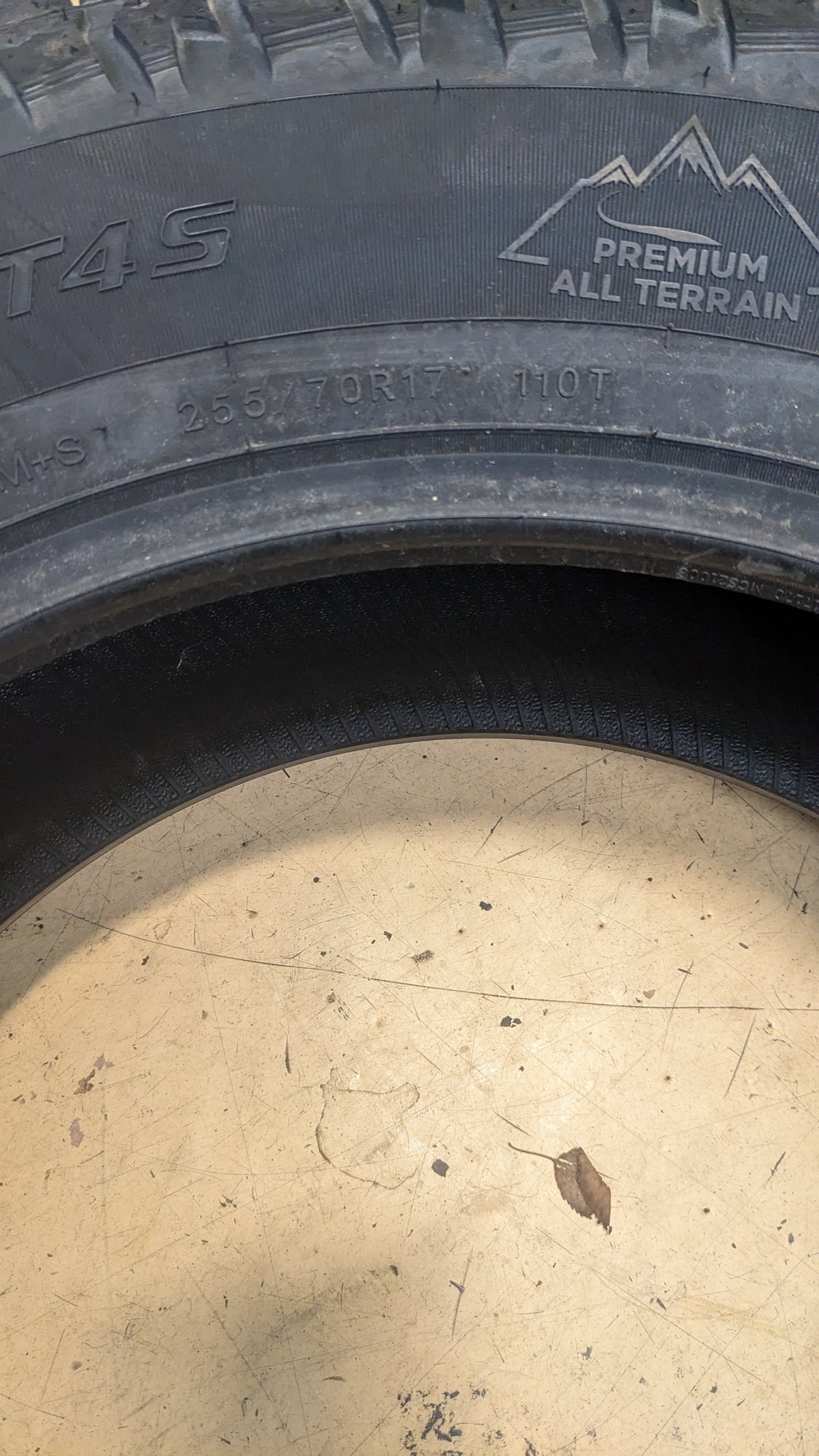 MULTI-MILE WILD COUNTRY XTX AT4S BSW P 255 70 17 110T  ALL TERRAIN TIRE MMXTA10