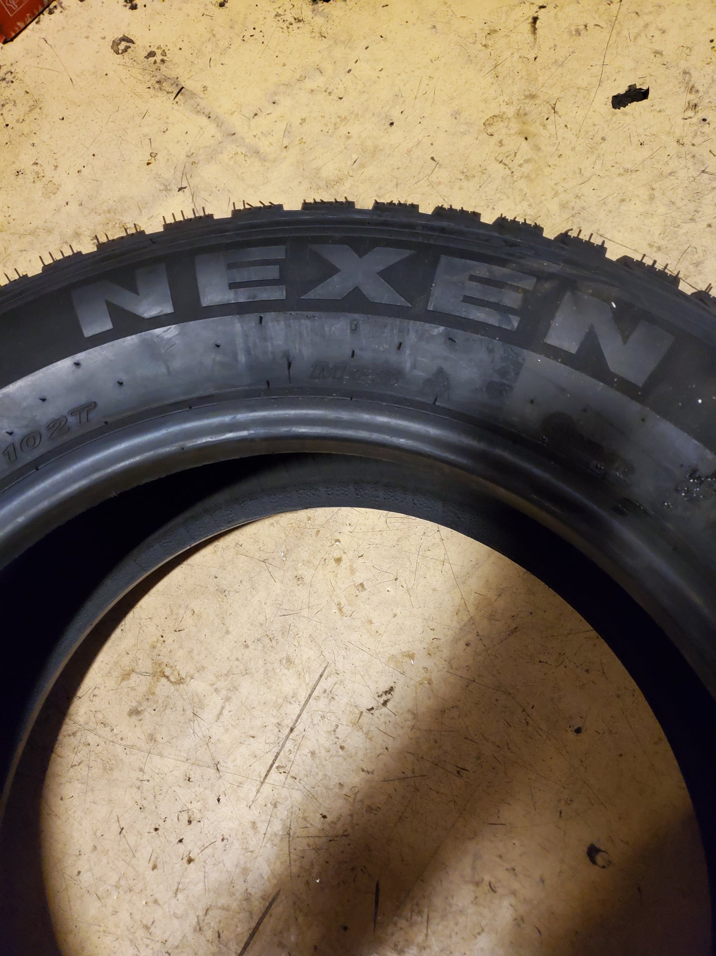 NEXEN WINGUARD WINSPIKE WS62 BSW P 235 60 17 102T WINTER TIRE 16276NXK
