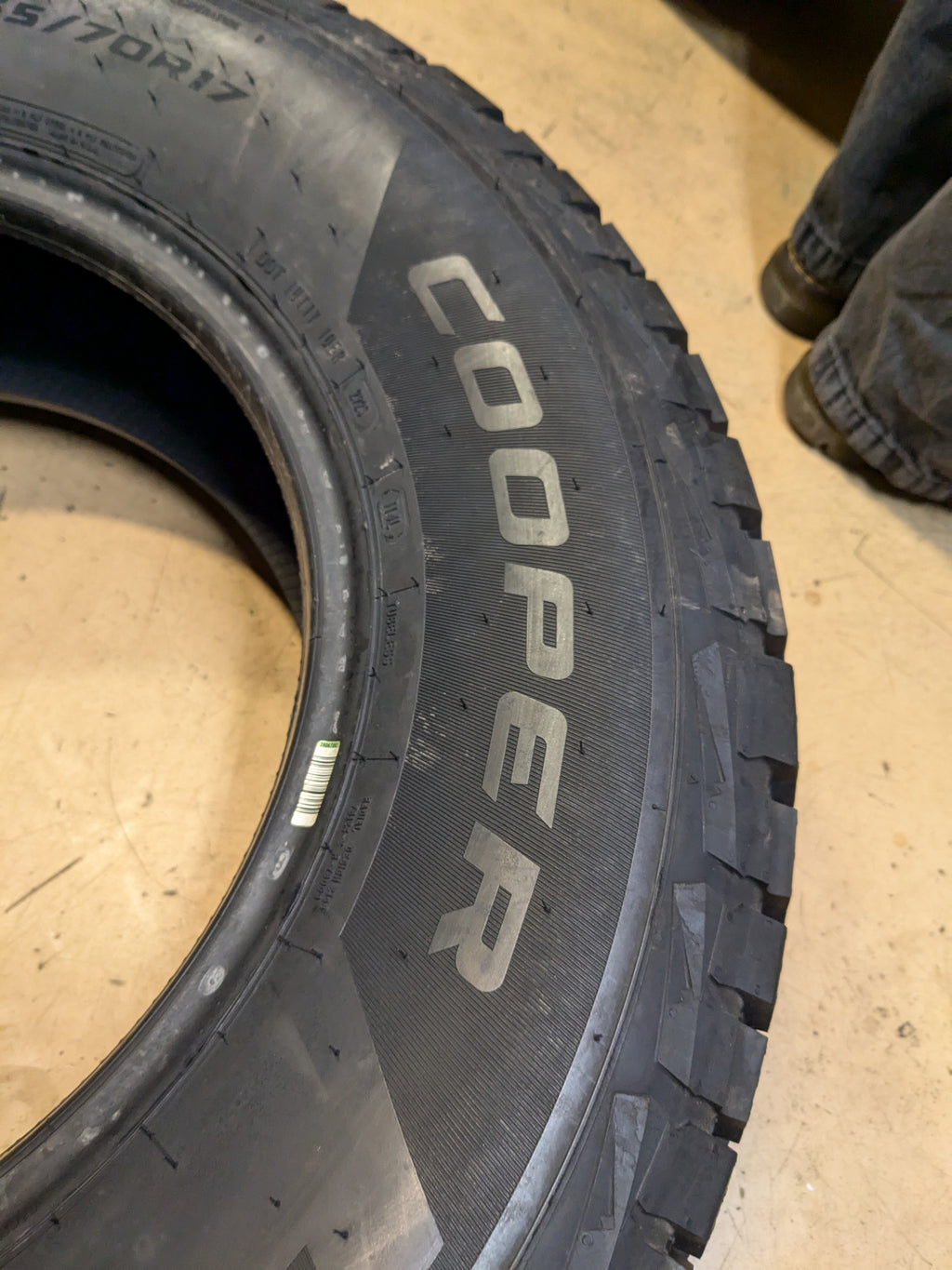 COOPER DISCOVERER RTX2 BSW P 265 70 17 115T SL ALL TERRAIN TIRE 90000081742