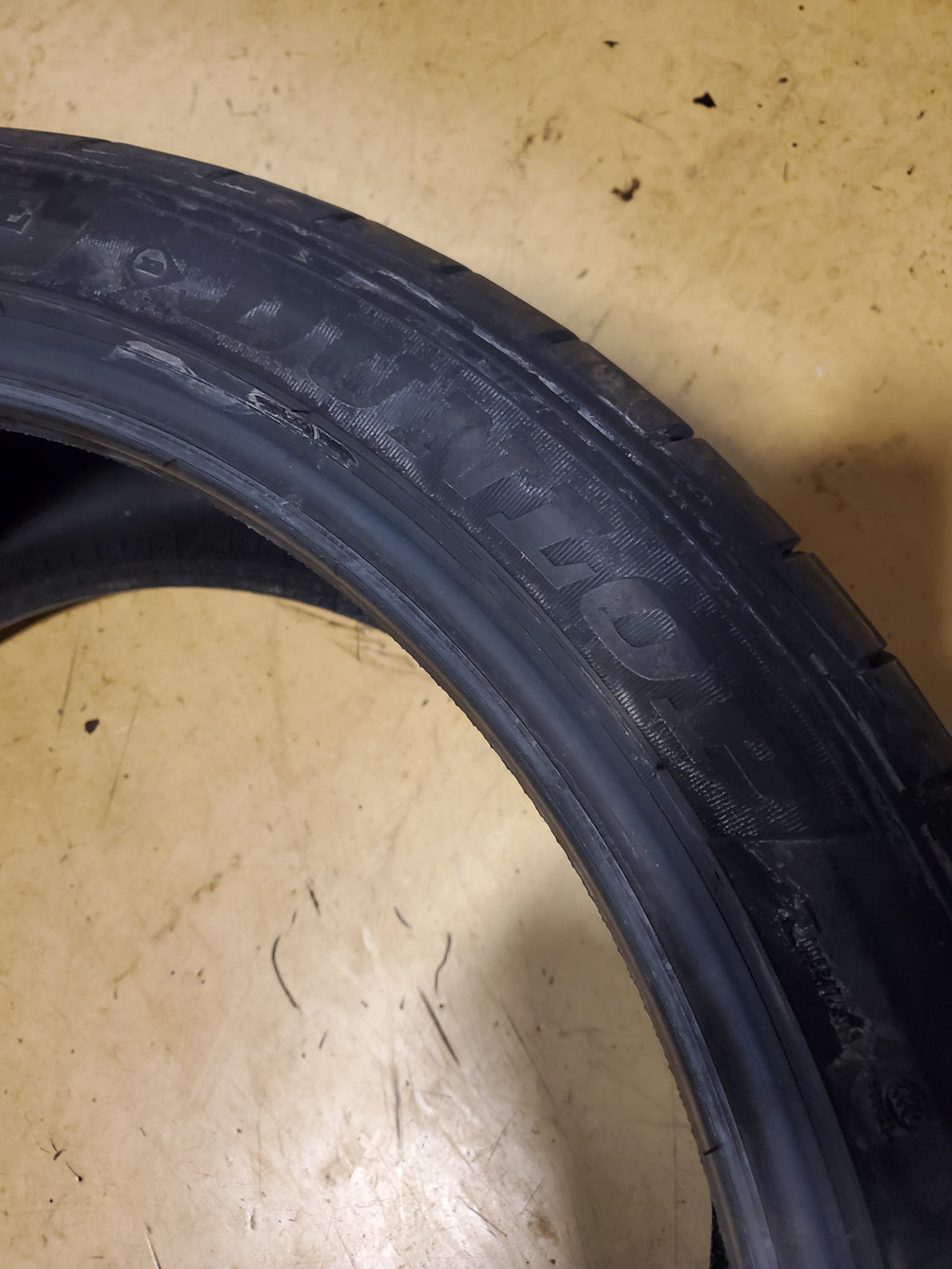 DUNLOP SP SPORT MAXX GT BSW P 285 35 21 105Y XL UHP TIRE 265027420