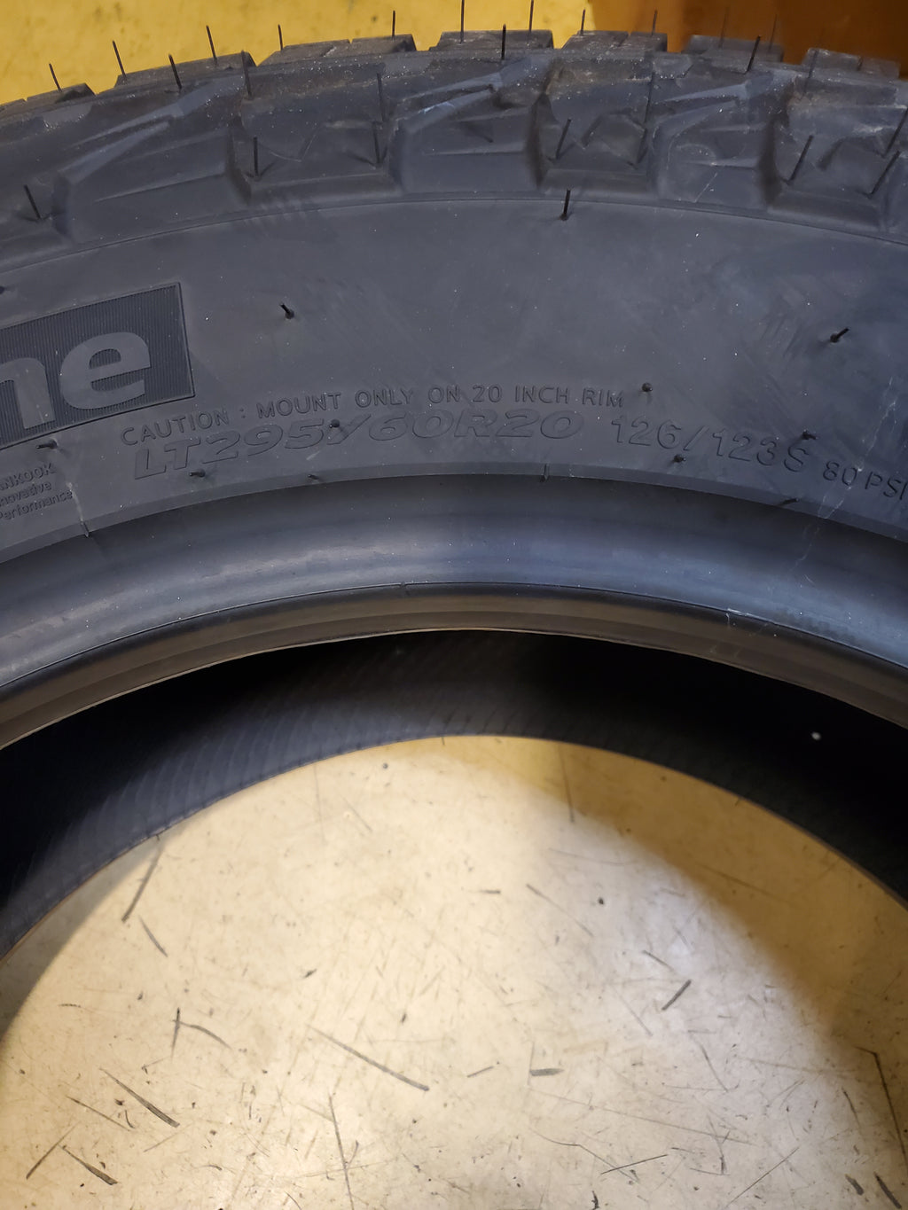2 HANKOOK DYNAPRO AT2 XTREME BSW LT 295 60 20 126/123S 10PLY TIRE 2021657