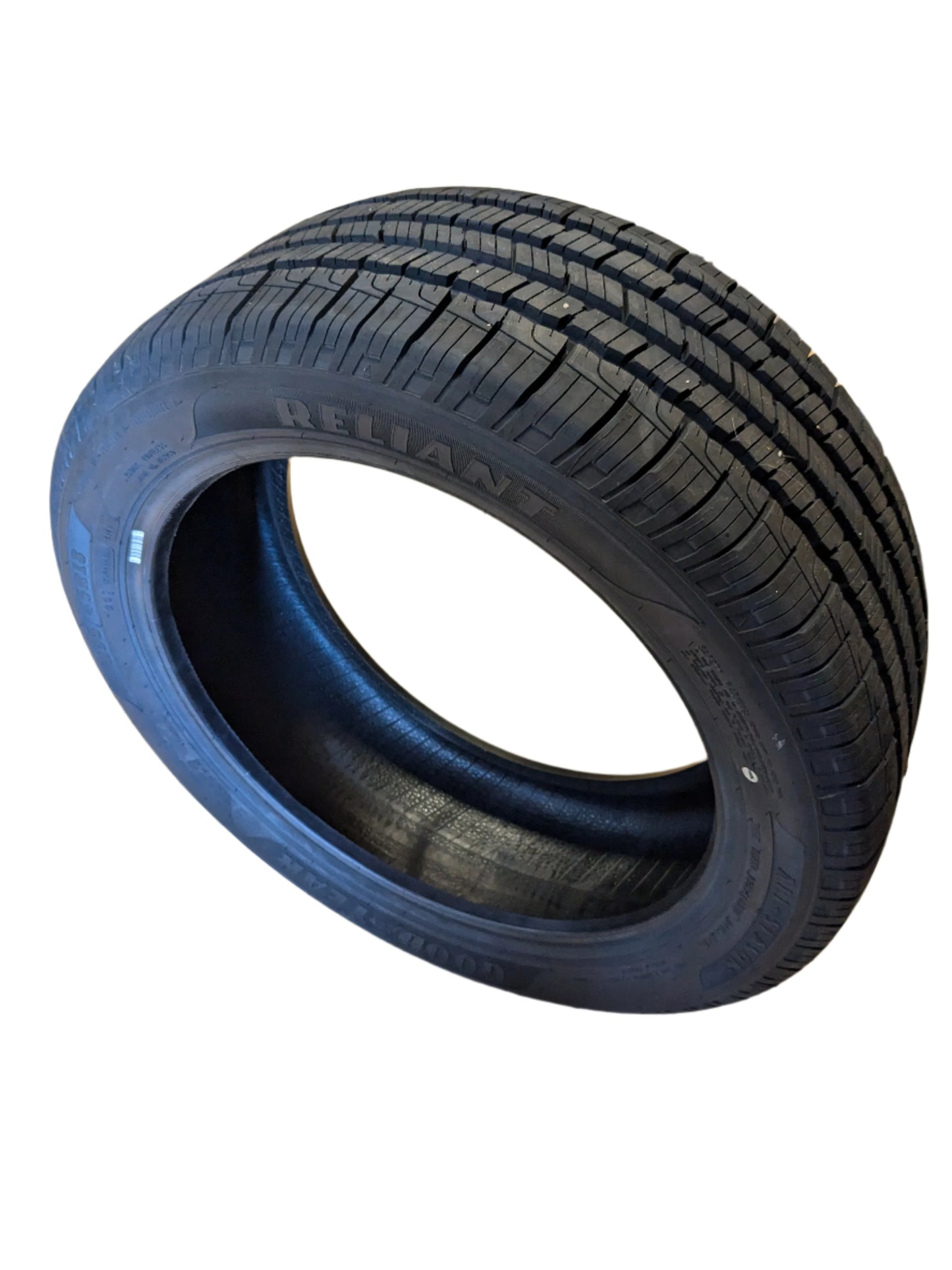 GOODYEAR RELIANT A/S BSW P 235 45 18 94V ALL SEASON TIRE 682048597
