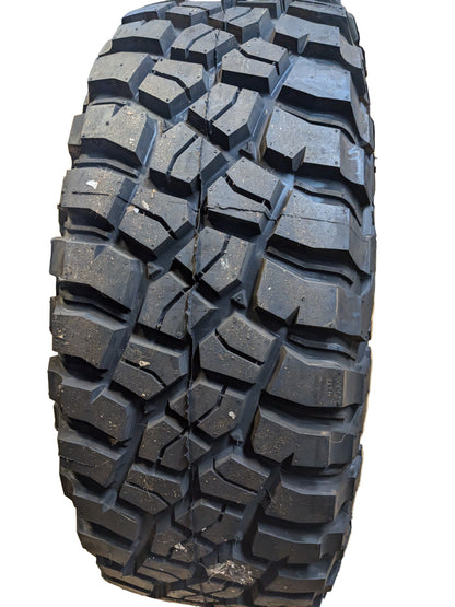 BFGOODRICH MUD-TERRAIN T/A KM3 LT 275 70 18 125/122Q 10PLY ALL SEASON TIRE 10199