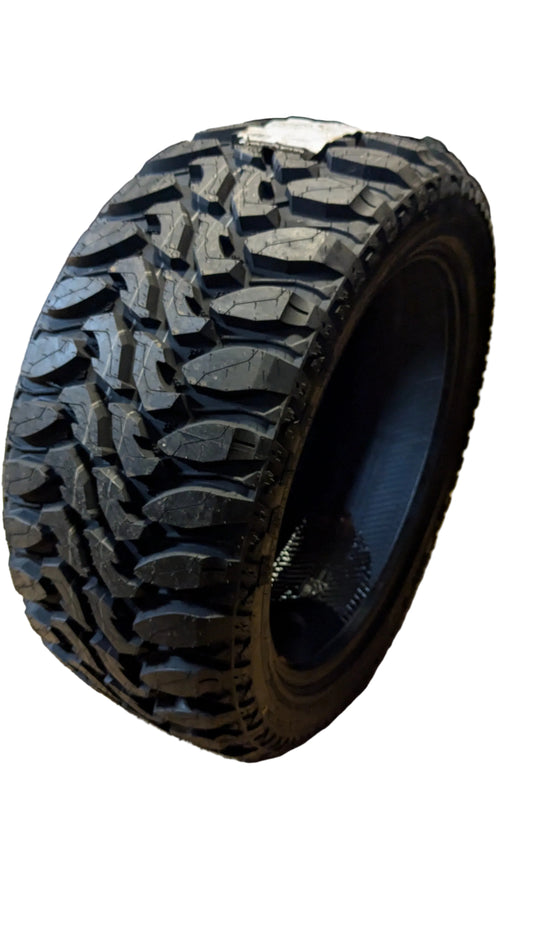 RADAR RENEGADE R7 M/T BSW LT 33 12.5 22LT 109Q 10PLY MUD TERRAIN TIRE RZD0061