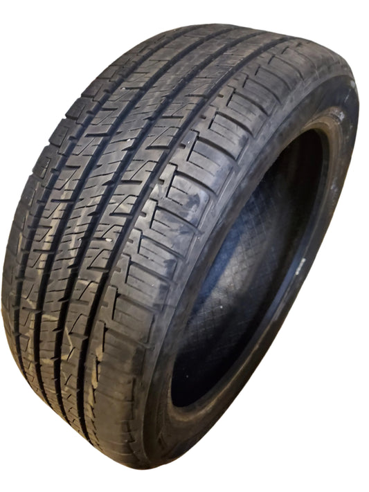 USED 11/32”GOODYEAR ASSURANCE MAXLIFE P 235 45 19 95H ALL SEASON TIRE 110931545