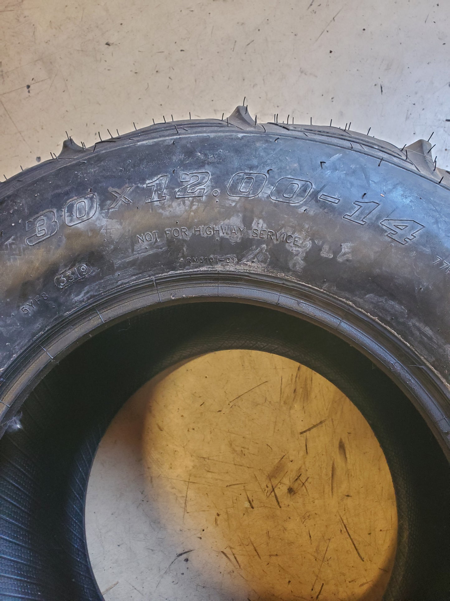 NOS TUSK SAND LITE BSW 30 12 14 77F 2PLY SAND TIRE 1265375