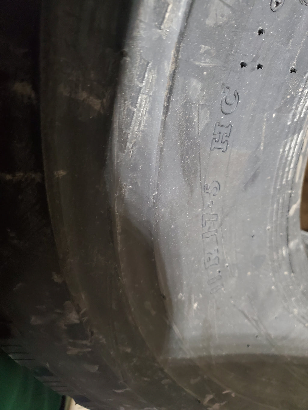 SUMITOMO ST717 BSW LT 11 17.5 143G 14PLY ALL POSITION TIRE 5530442