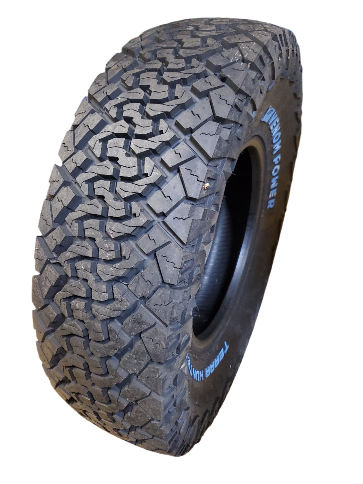 VENOM POWER TERRA HUNTER X/T2 RWL LT 35 10.5 17 121R 10PLY TIRE VPXT216R