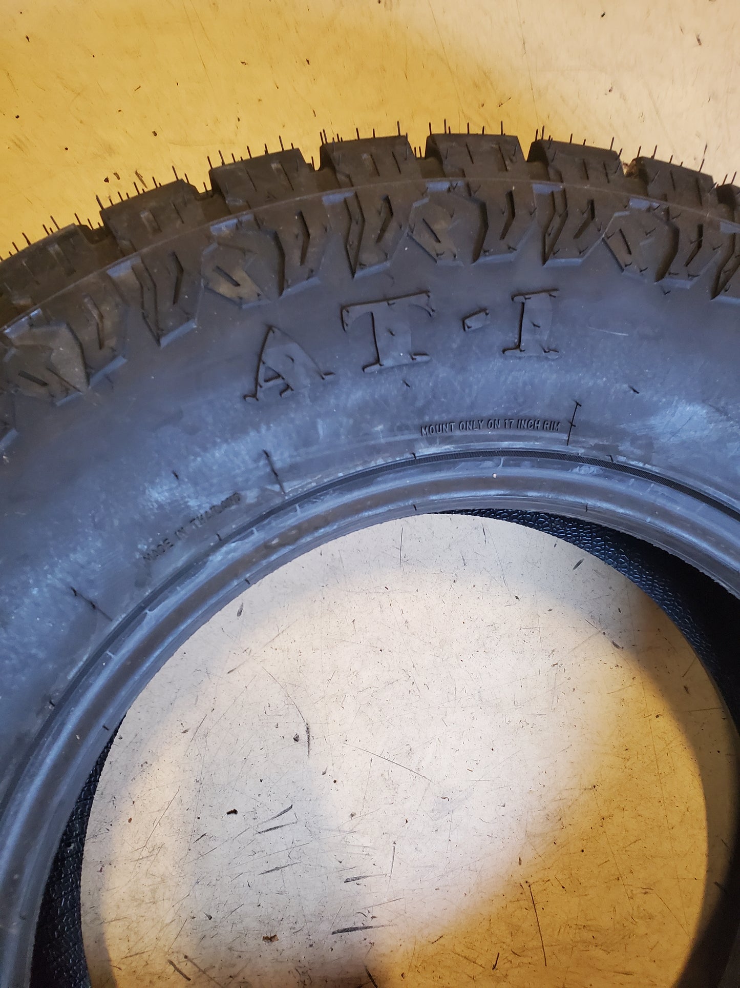 CROSSMAX AT-1 BSW LT 245 75 17 121/118S 10PLY ALL TERRAIN TIRE LTR1702ATCS