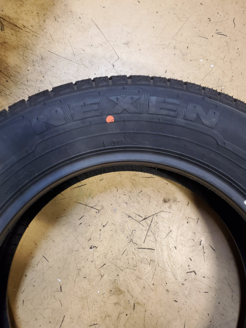 NOS NEXEN ROADIAN HTX RH5 BSW P 245 60 18 105H HIGHWAY TIRE 13140NXK