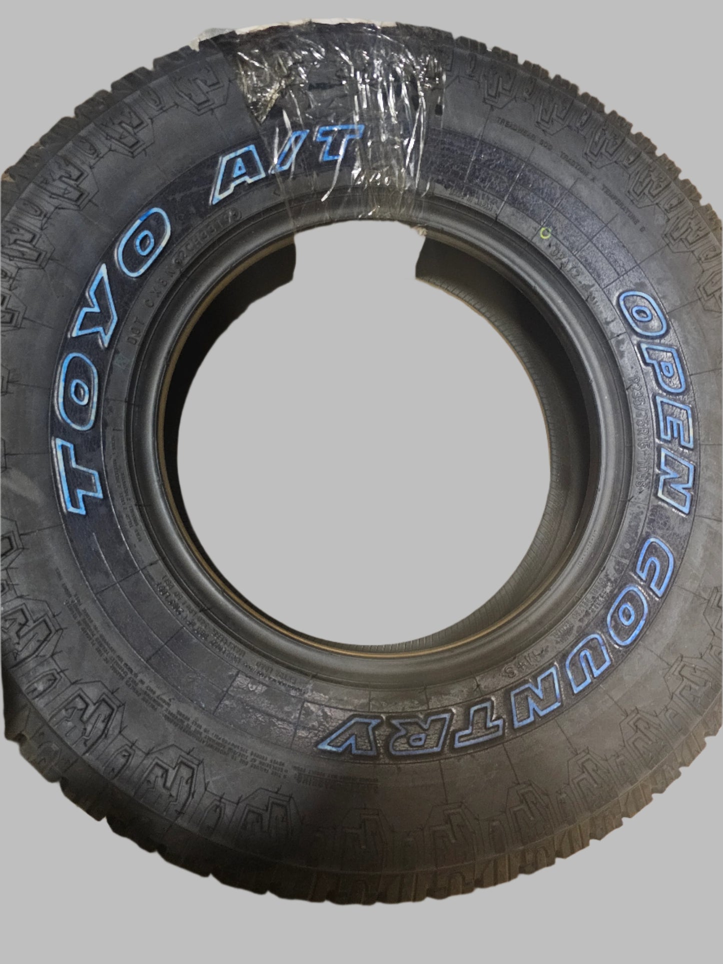 2 NOS TOYO OPEN COUNTRY AT AT II OWL P 235 75 15 108S SL ALL TERRAIN TIRES  352400
