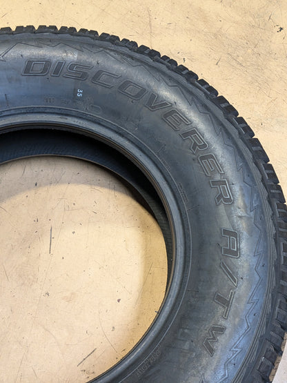NEW OLD STOCK COOPER DISCOVERER A/TW P 255 75 17 115S SL ALL WEATHER TIRE 90000022206