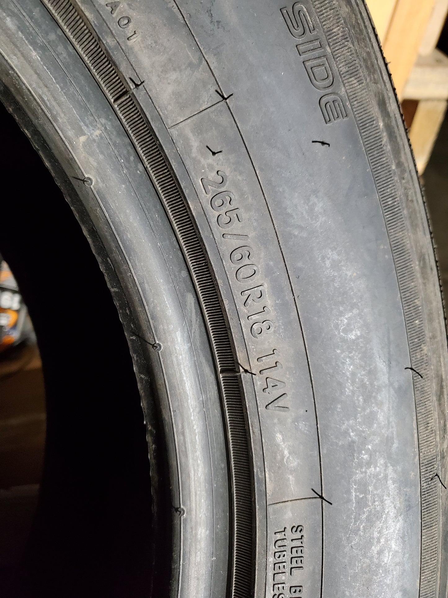NITTO NT421Q BSW P 265 60 18 114V ALL SEASON TIRE 210720