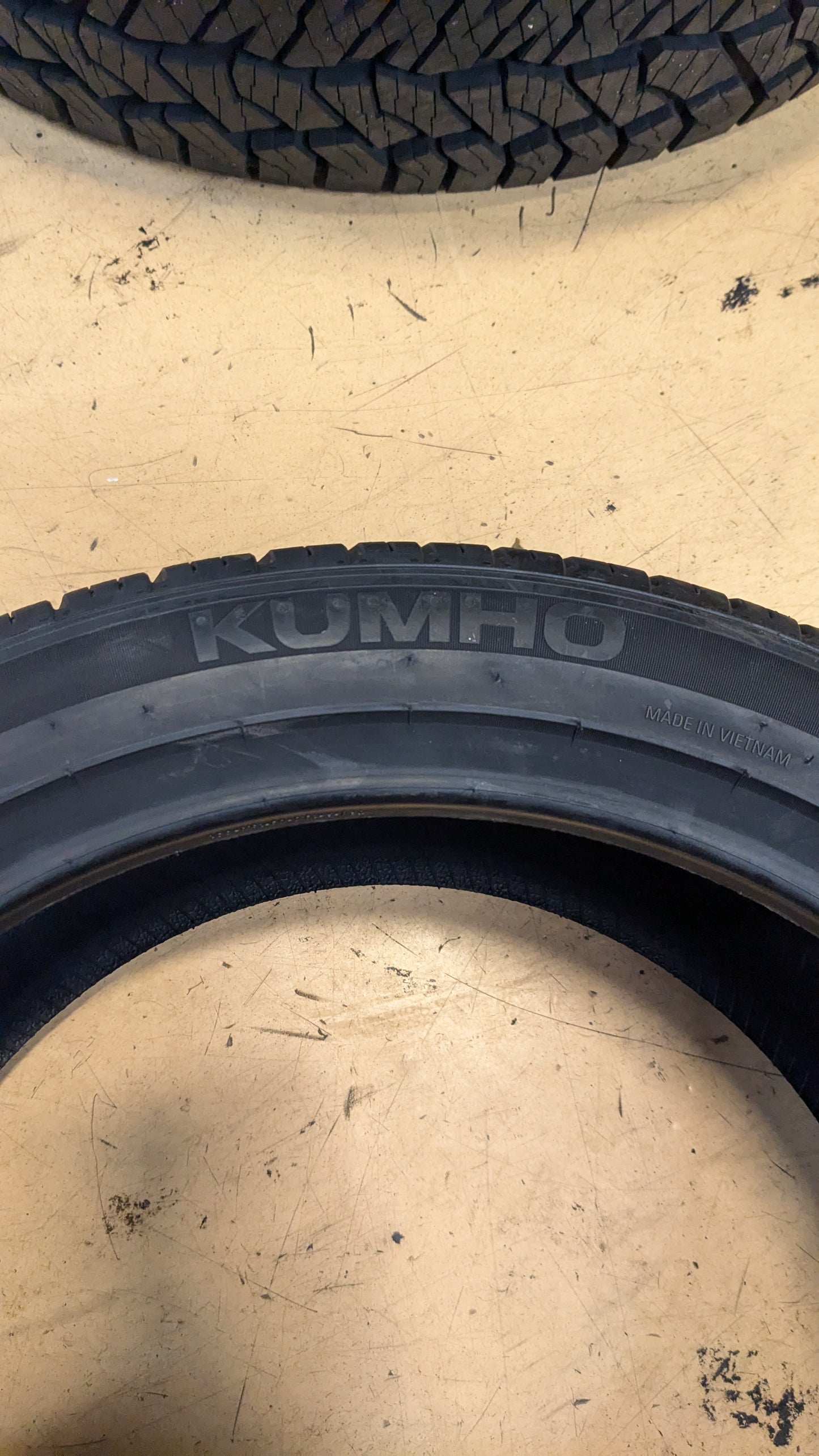 KUMHO ECSTA SPORT A/S PA71 BSW P 245 40 18 97Y XL ALL SEASON TIRE 2373663