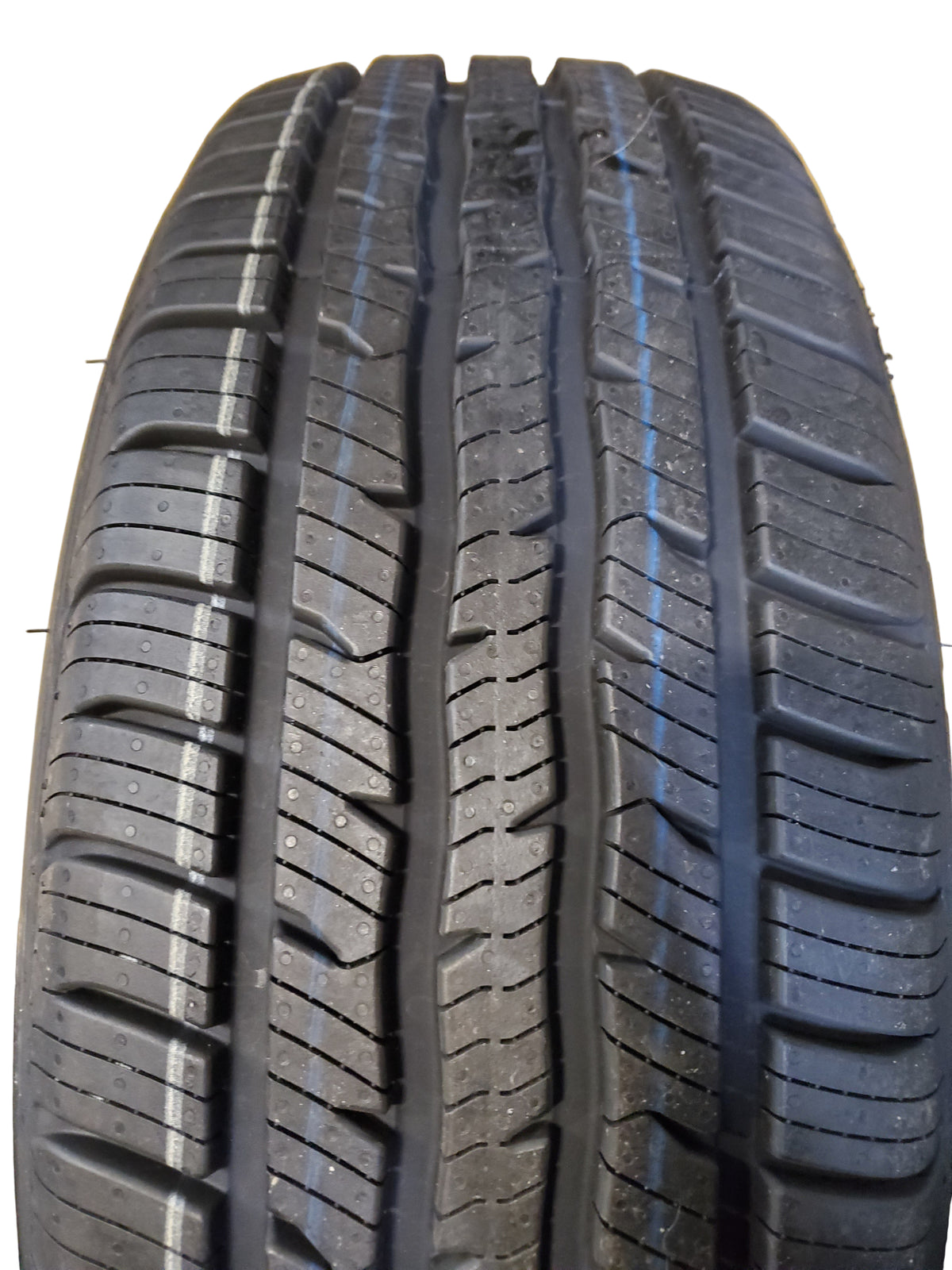 BFGOODRICH ADVANTAGE CONTROL BSW P 225 60 18 100H ALL SEASON TIRE 47859