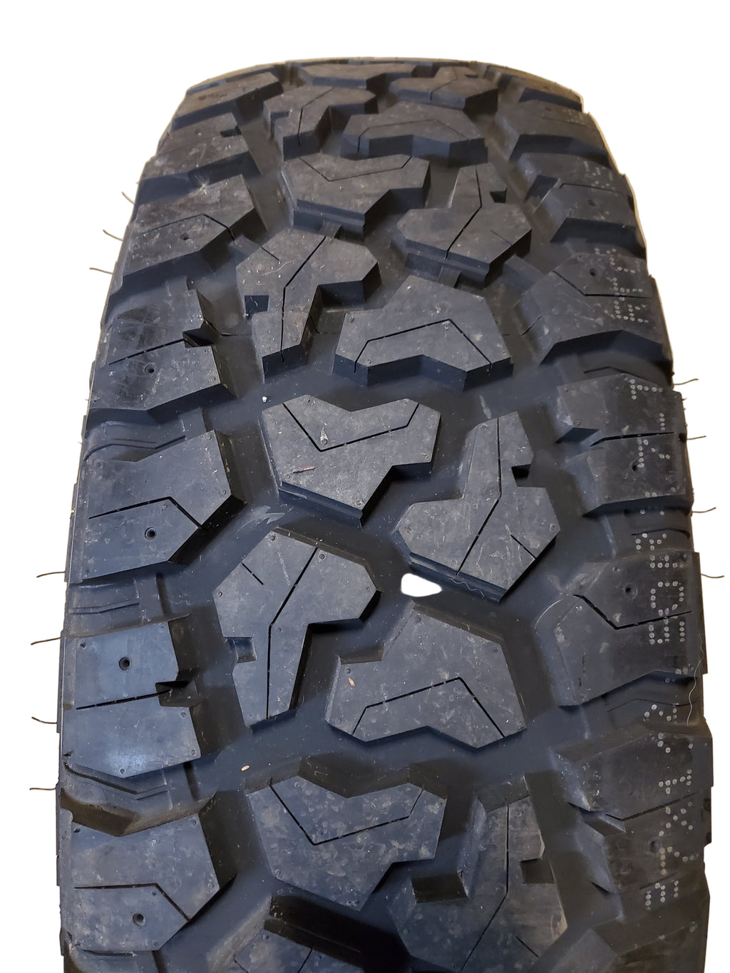 BLACKHAWK RIDGECRAWLER R/T LT 37 12.5 17 124Q 8PLY RUGGED TERRAIN TIRE 1600468K
