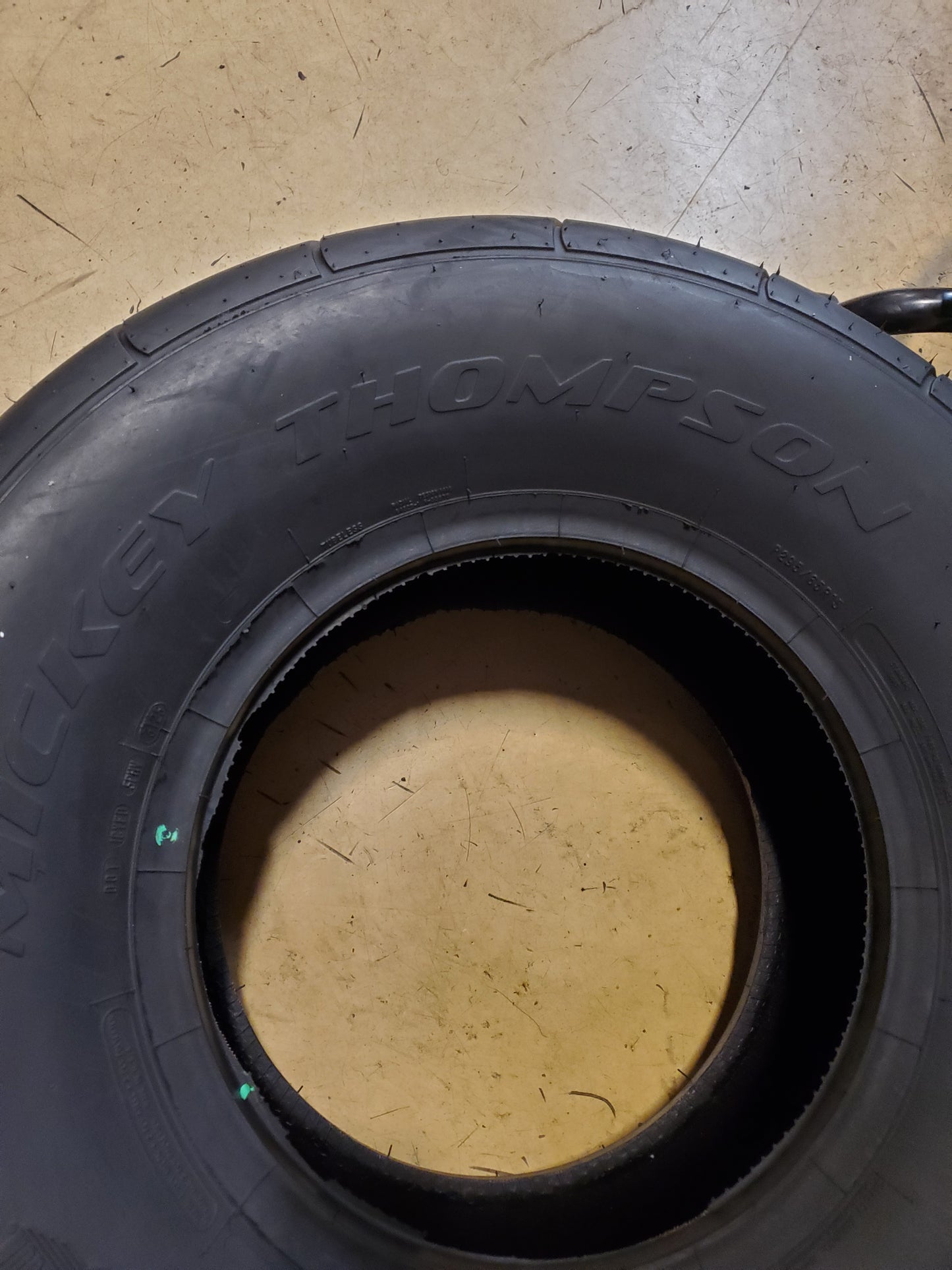 MICKEY THOMPSON ET STREET S/S BSW P 295 65 15 DRAG TIRE 255508