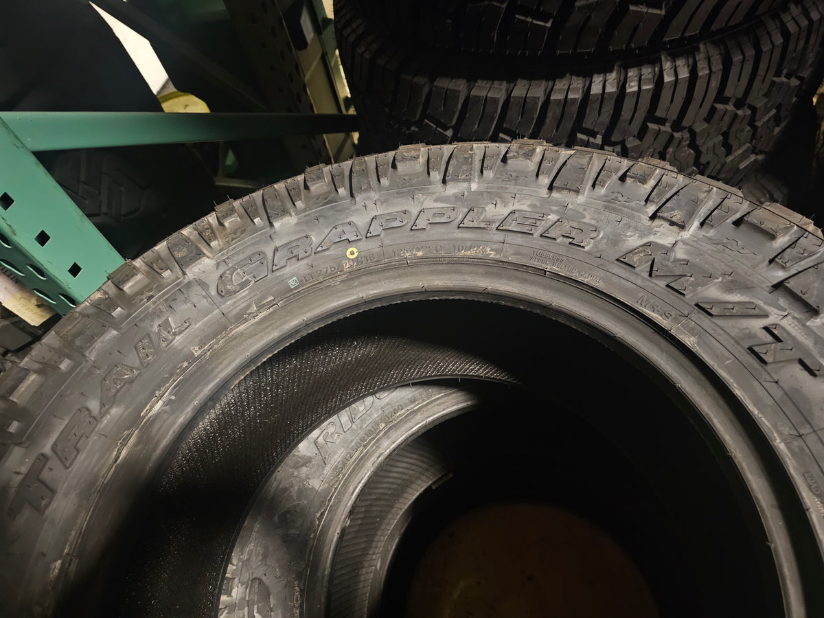 2 NITTO TRAIL GRAPPLER MT LT  275 70 18 125/122Q LRE 10PLY MUD TERRAIN TIRES 205870