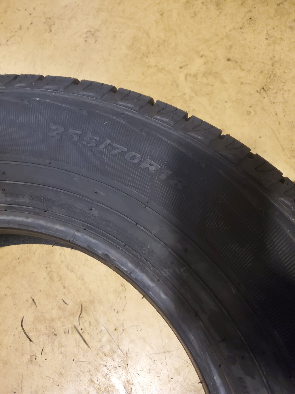 NOS 2 NEXEN ROADIAN HTX RH5 BSW P 255 70 18 113T HIGHWAY 13134NXK