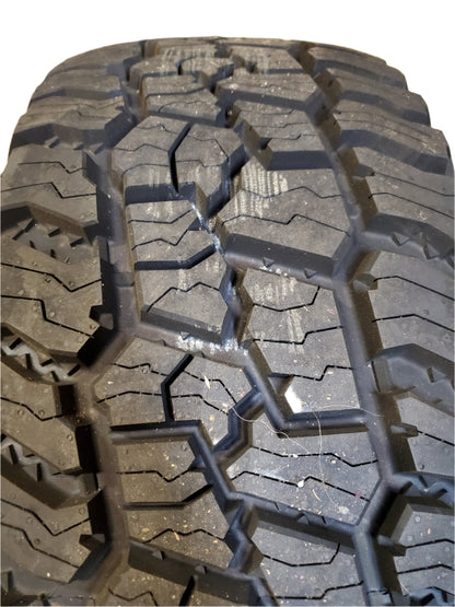 MICKEY THOMPSON BAJA BOSS A/T LT 35 12.5 17 119Q 8PLY ALL TERRAIN TIRE 331025001