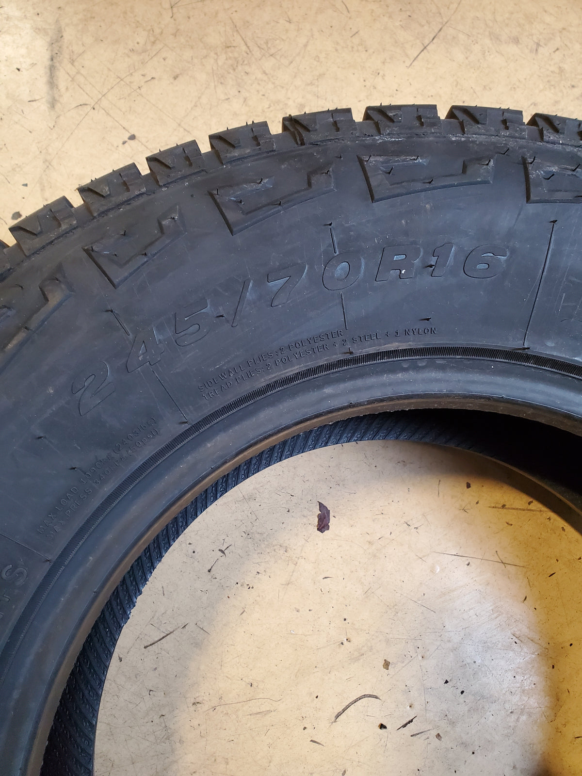 ROADONE CAVALRY A/T BSW P 245 70 16 111T XL ALL TERRAIN TIRE RL1452