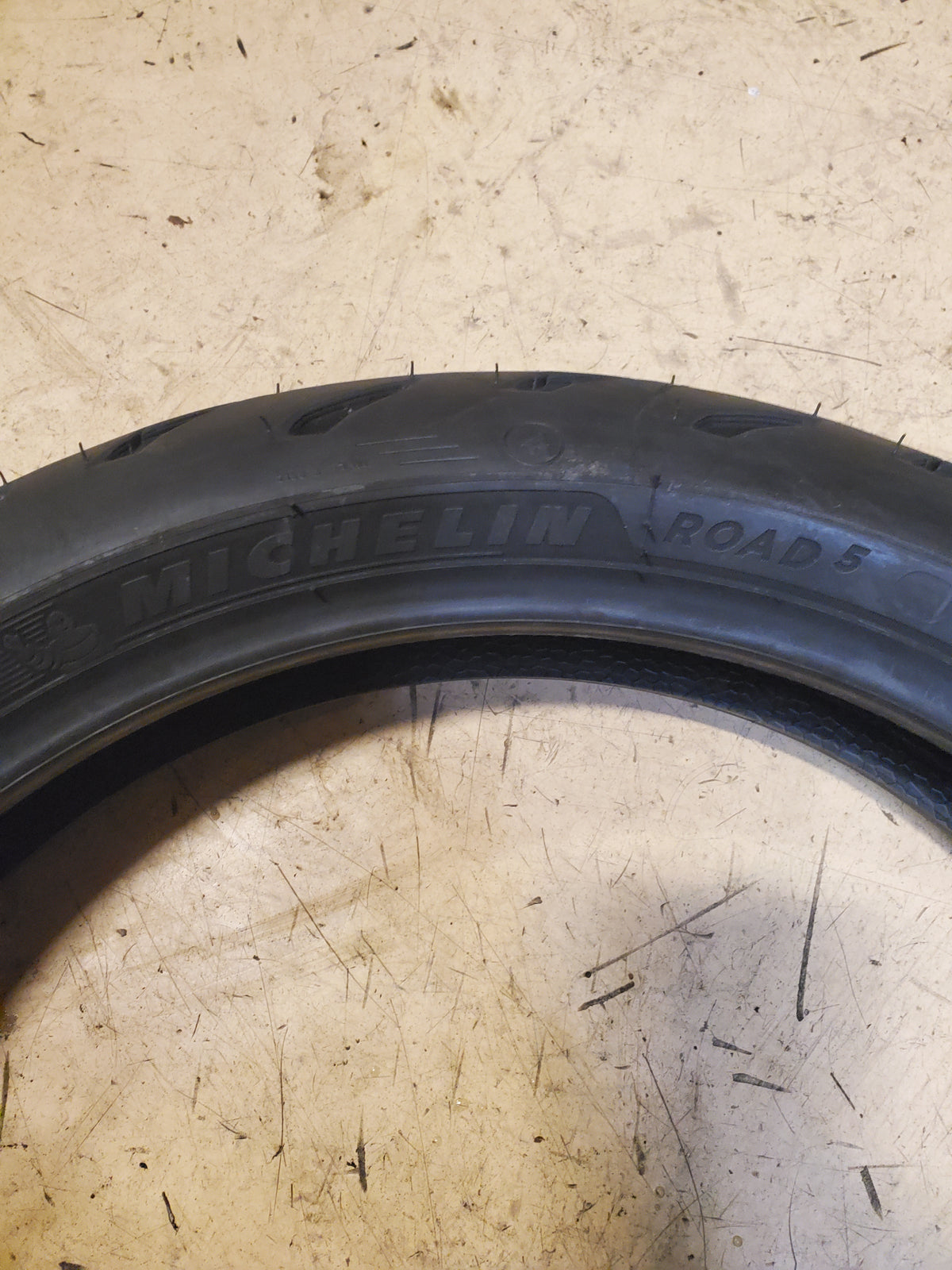 MICHELIN ROAD 5 BSW P 120 70 17 58W FRONT MOTORCYCLE TIRE 98658