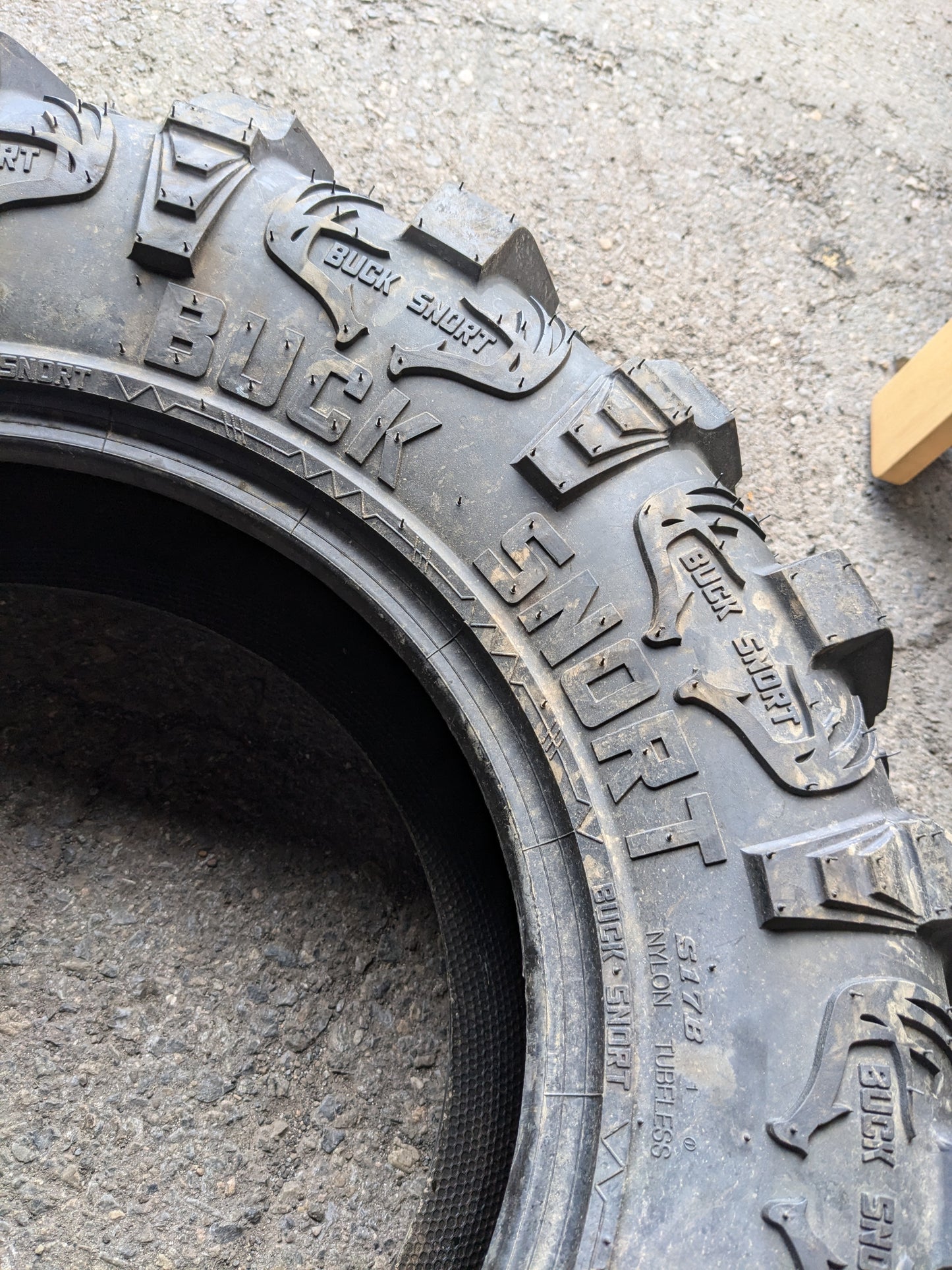 SEDONA BUCK SNORT S17B BSW AT 27 9 14 50F 6PLY ATV/UTV TIRE SNRT27914
