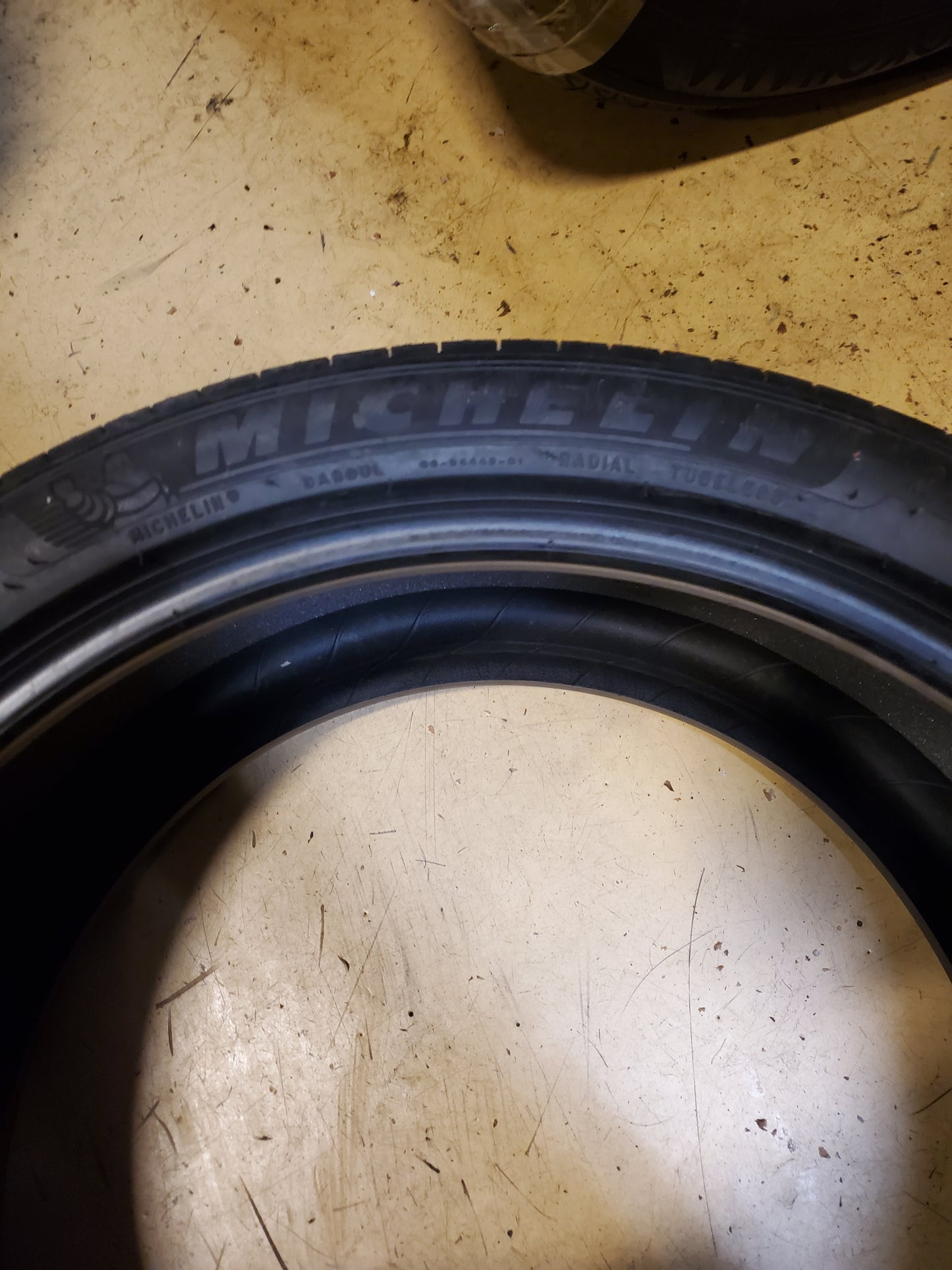 MICHELIN E-PRIMACY MO FOAM BSW P 275 35 20 102Y PERFORMANCE TIRE 72018