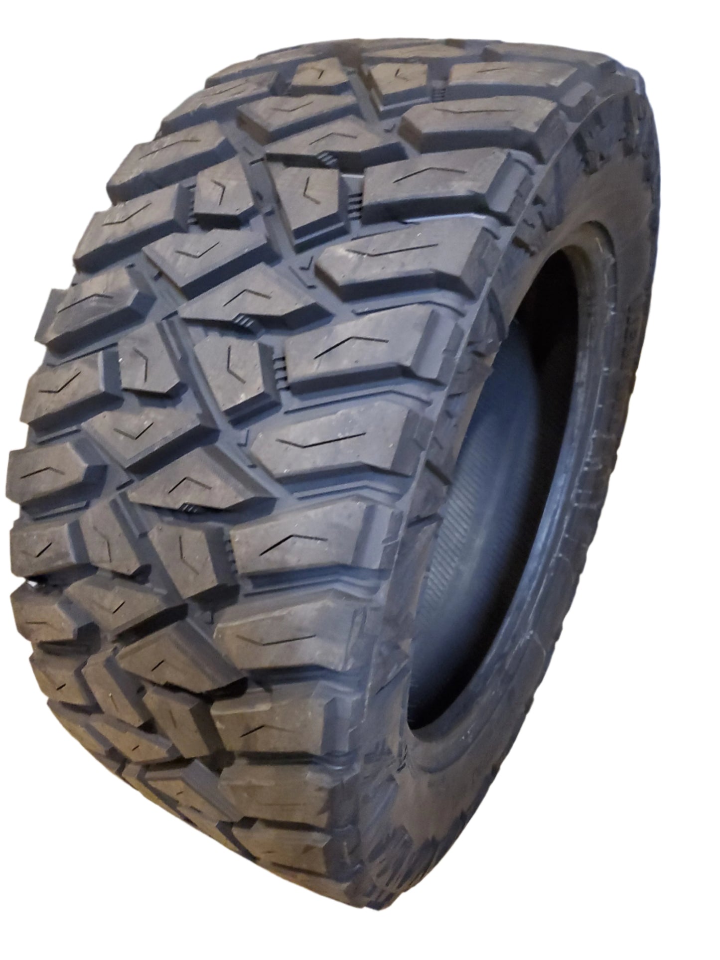 PREDATOR NEW MUTANT X-MT BSW LT 33 12.5 20 114Q 10PLY MUD TIRE PRXMT11