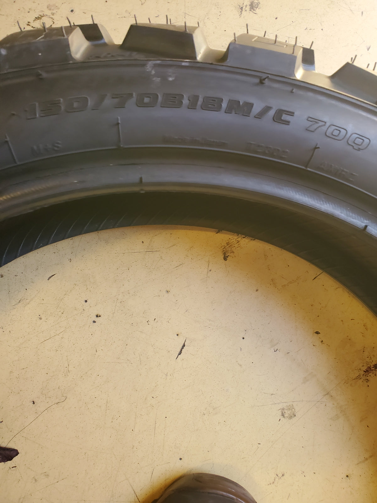 BRIDGESTONE BATTLAX ADVENTURE CROSS AX41R 150 70 18 70Q MOTORCYCLE TIRE 11462
