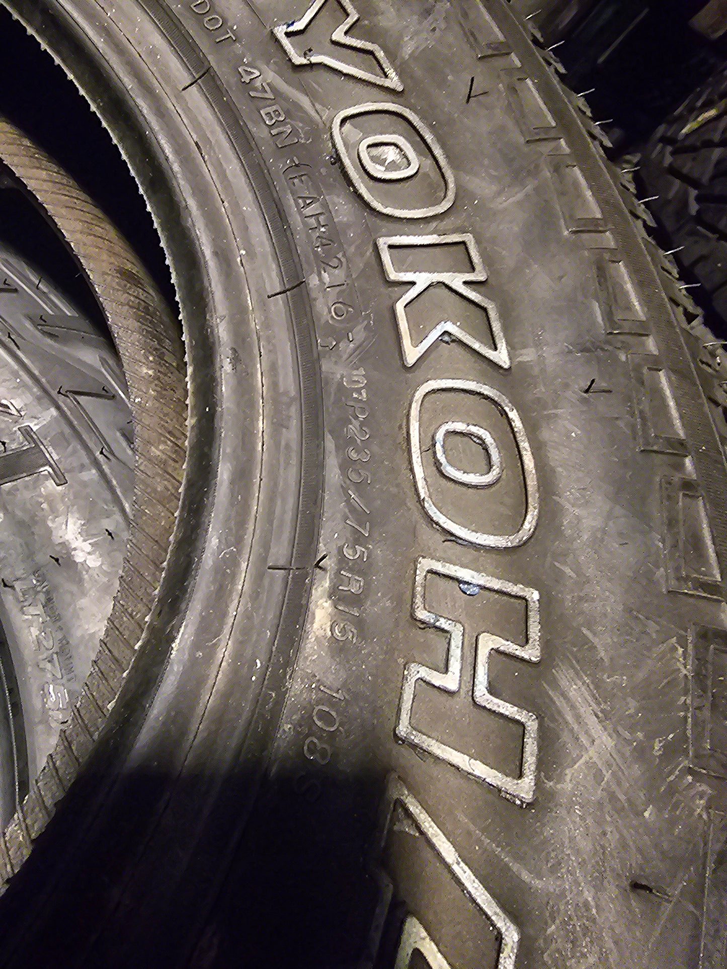 2 NOS YOKOHAMA GEOLANDAR AT-S P 235 75 15 108S SL ALL TERRAIN TIRES  110101235