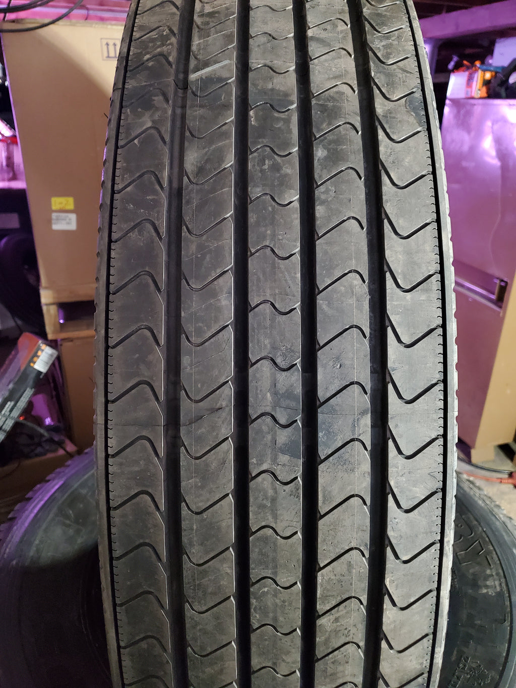 NOS MICHELIN X LINE ENERGY BSW LT 11 24.5 16PLY ALL POSITION TIRE 18748