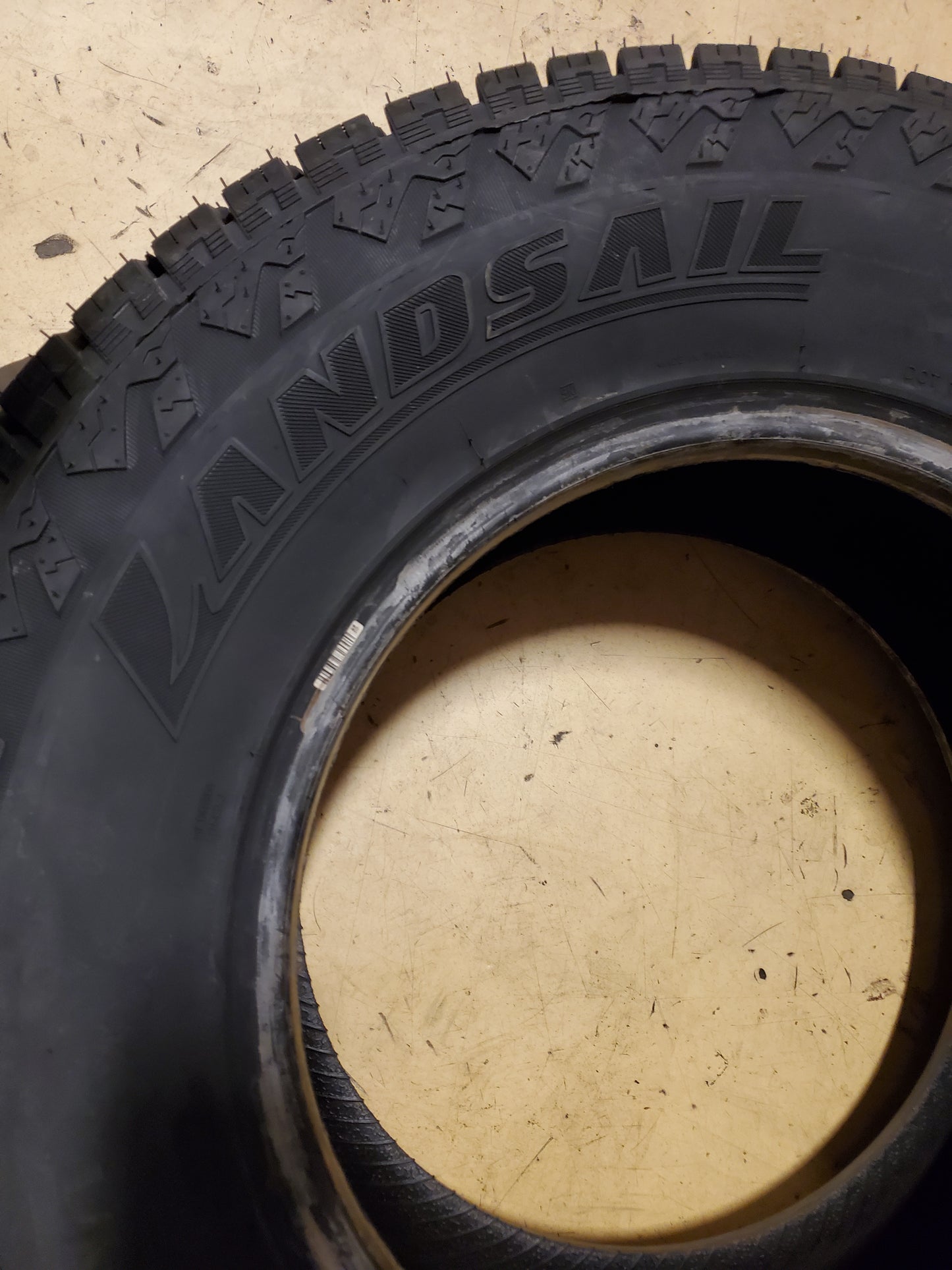 LANDSAIL CLX-10 RANGEBLAZER A/T LT 305 65 17 121/118S 10PLY 841623124687