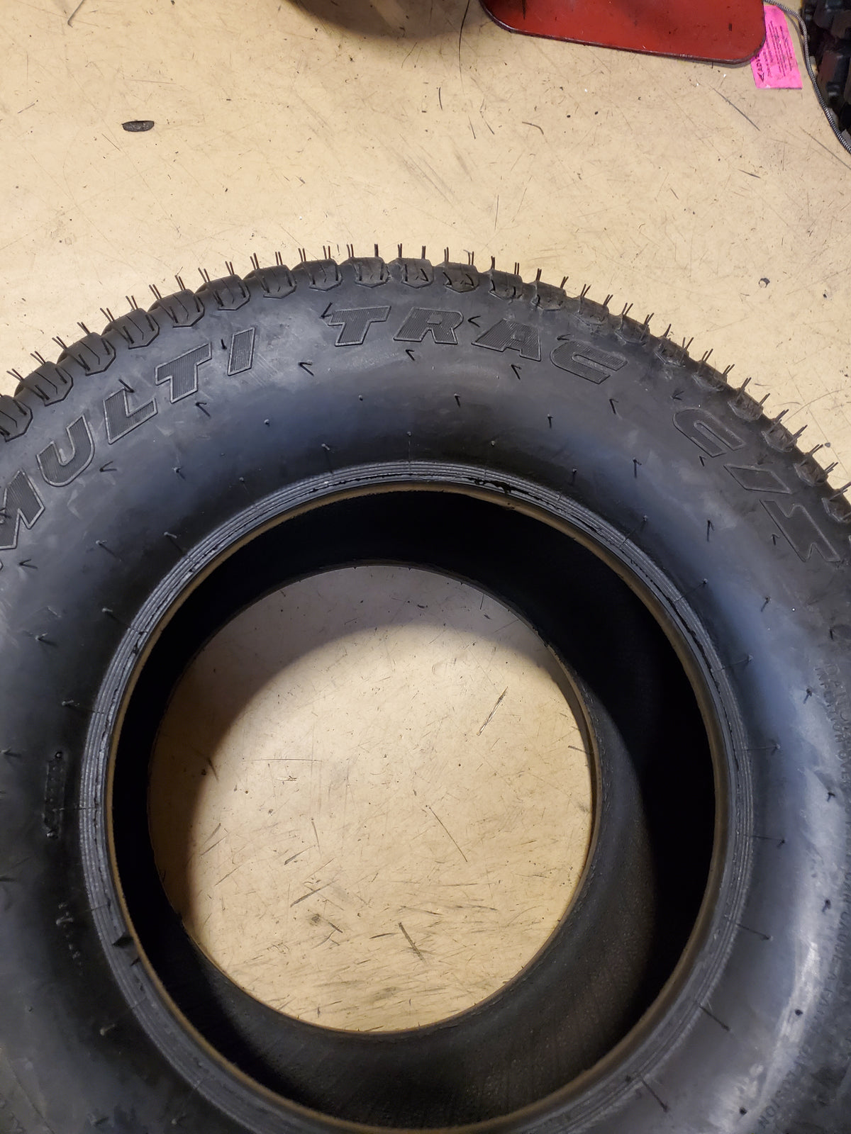 CARLISLE MULTI TRAC C/S BSW 29 12.5 15 112B 10PLY LAWN TIRE 560478