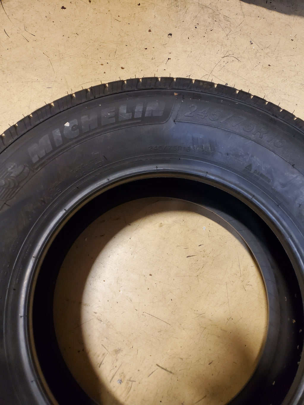 MICHELIN DEFENDER LTX M/S BSW P 245 75 16 111T ALL SEASON TIRE 94262