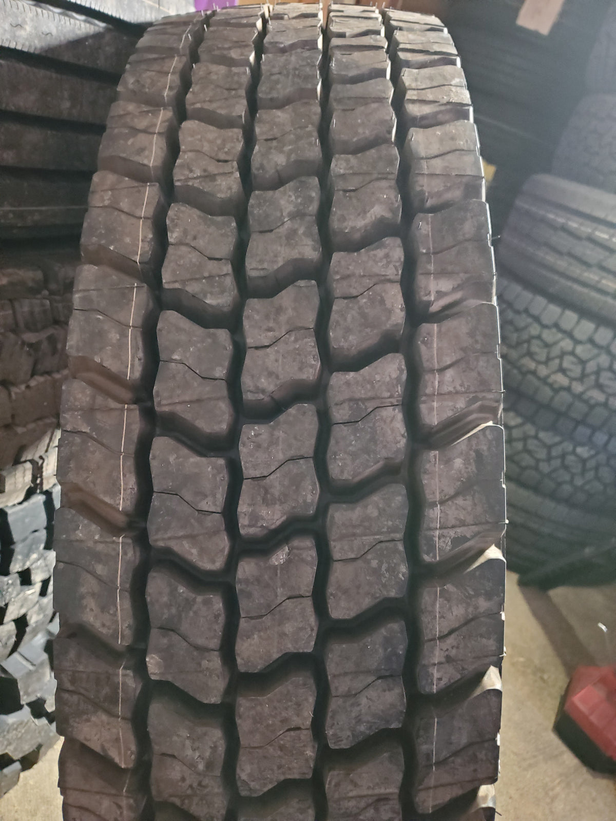NOS BFGOODRICH ROUTE CONTROL BSW LT 275 80 22.5 144/141L 14PLY TRAILER TIRE 70298
