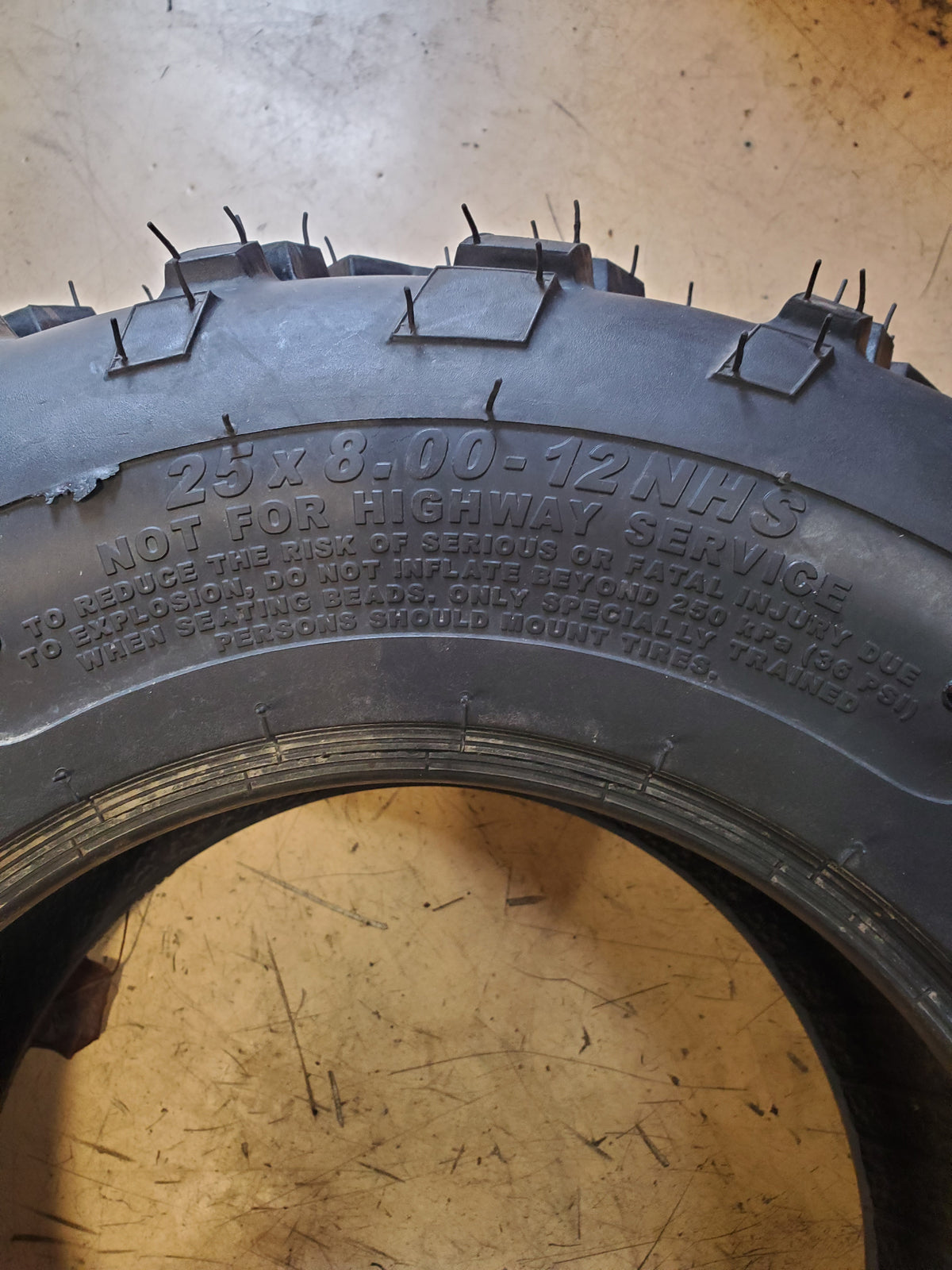 CARLSTAR AT489 BSW  25 8 12 NHS 4PLY ATV/UTV TIRE 589306