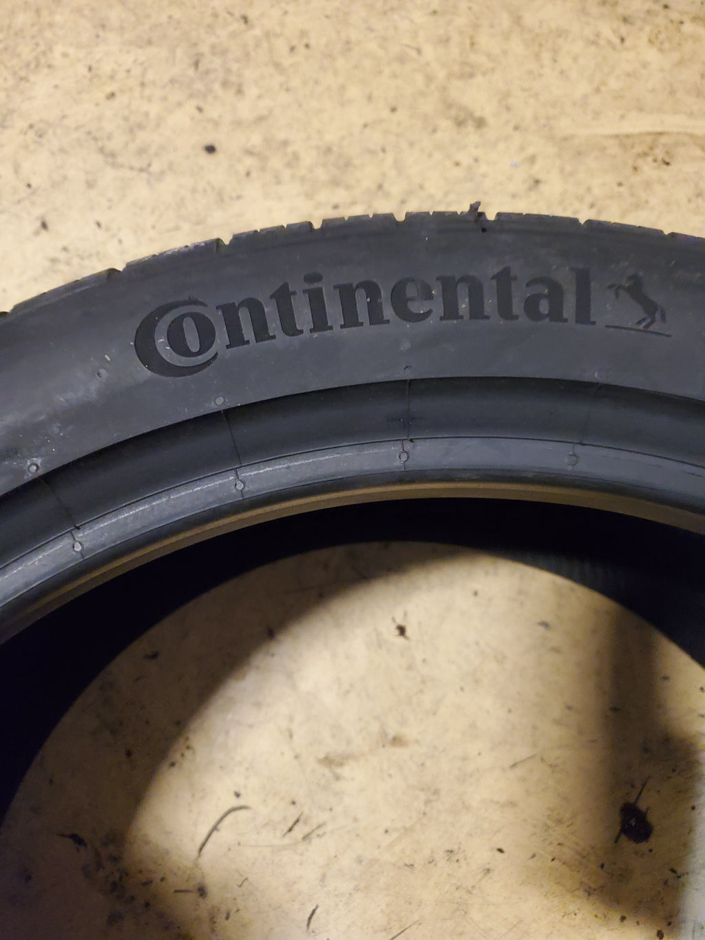 CONTINENTAL CONTROLCONTACT SPORT SRS+ P 245 40 18 97Y XL UHP TIRE 15575780000