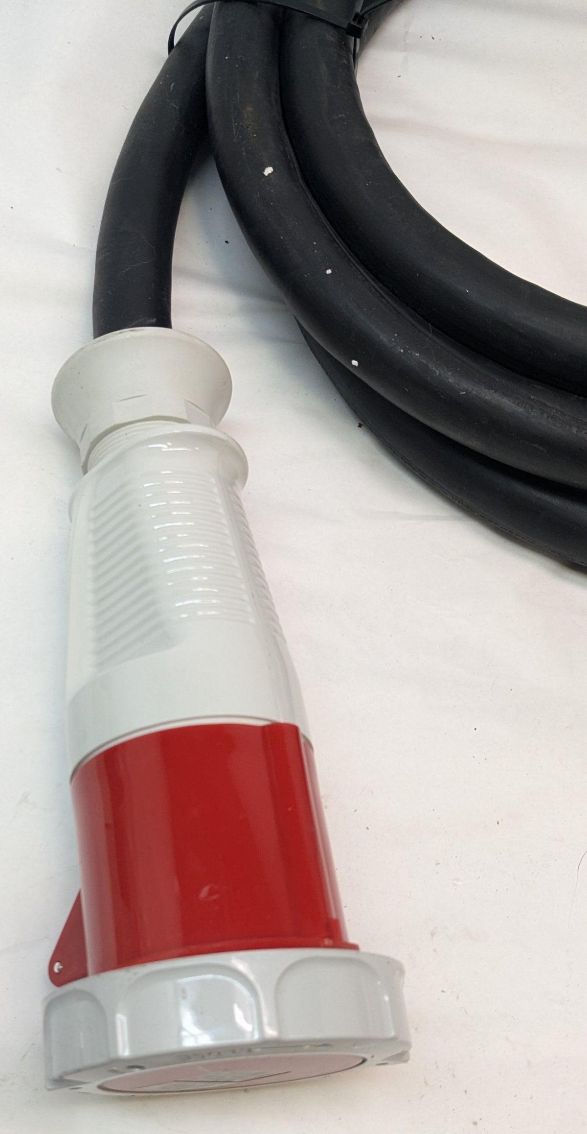 WALTHER FEMALE CONNECTION CABLE 16FT TYPE 369519 60A-7H 30Y277/480AVAC