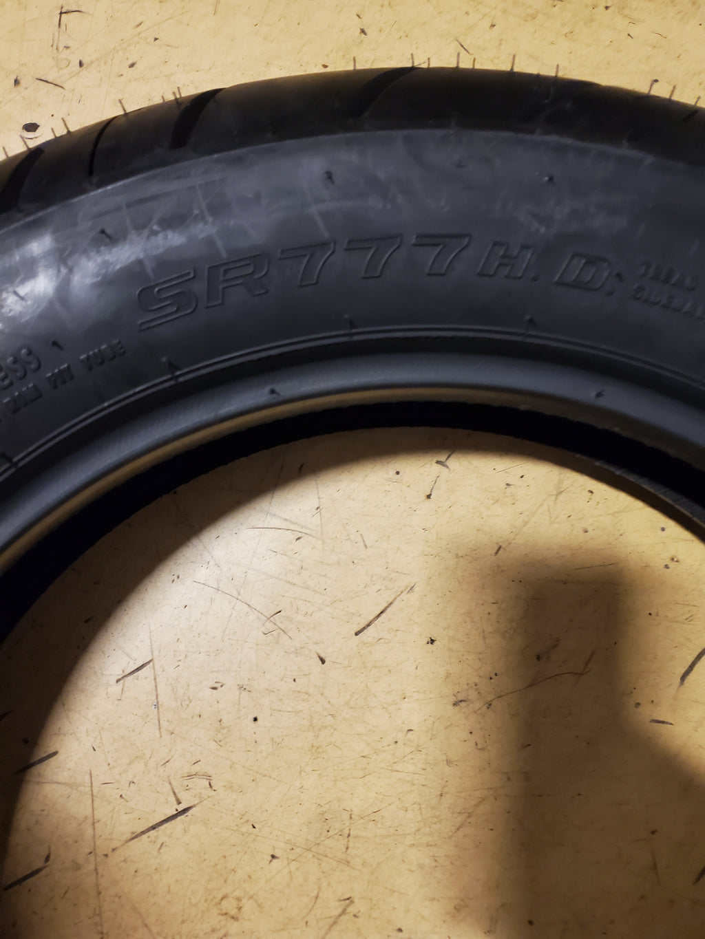 SHINKO SR777HD BSW  MU85 16 77H FRONT MOTORCYCLE TIRE 874568