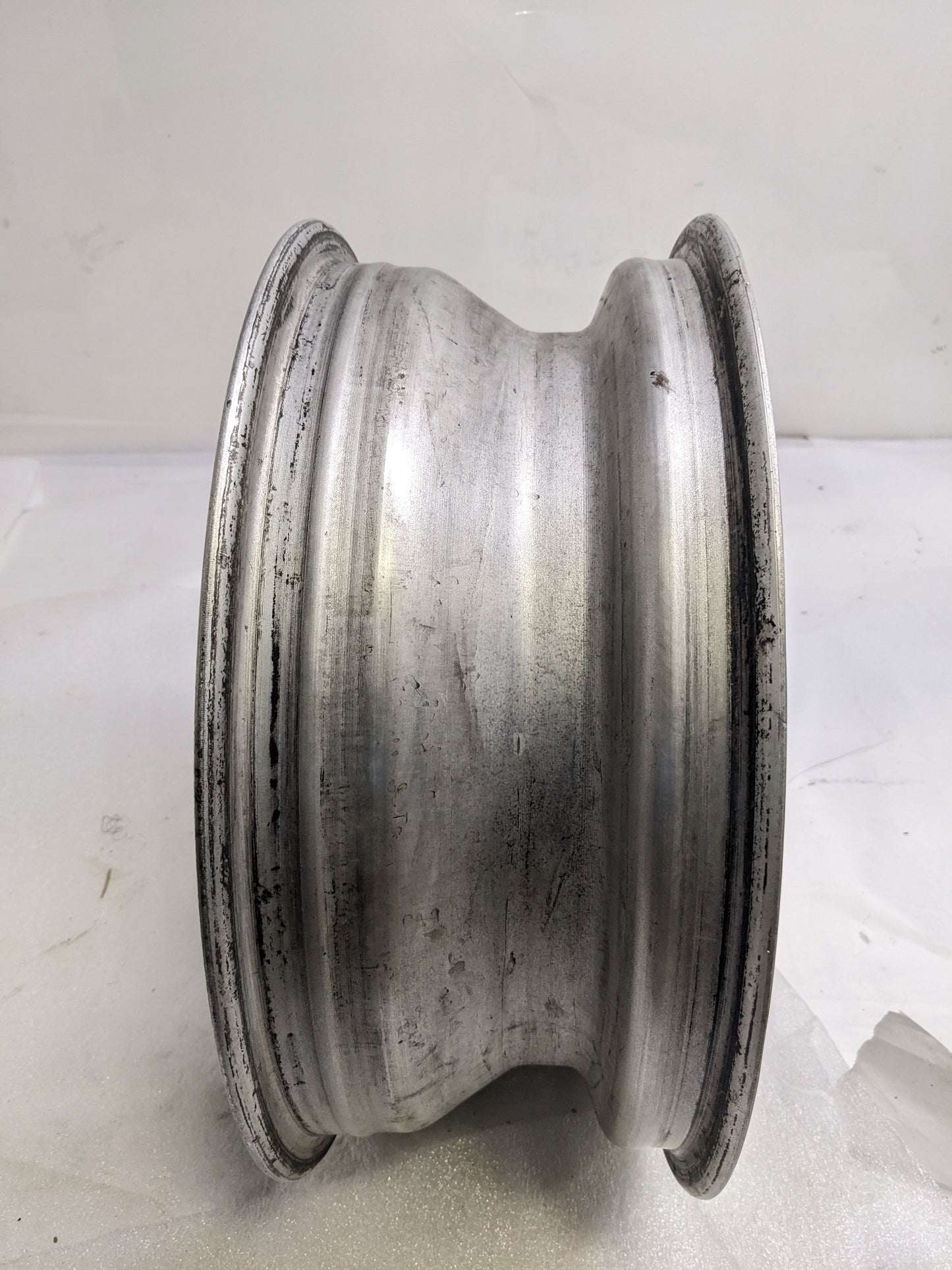 FUCHSFELGE 16X6 16X7 SET OF FOUR WHEELS FOR PORSCHE 991 BLACK SATIN CENTER W/ SILVER ANODIZED LIP USED B2