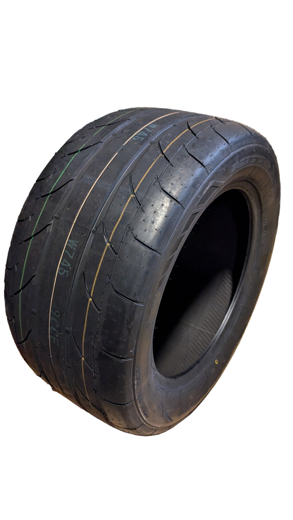 2 NITTO NT555RII BSW P 305 45 17 102W RACING TIRE 108760