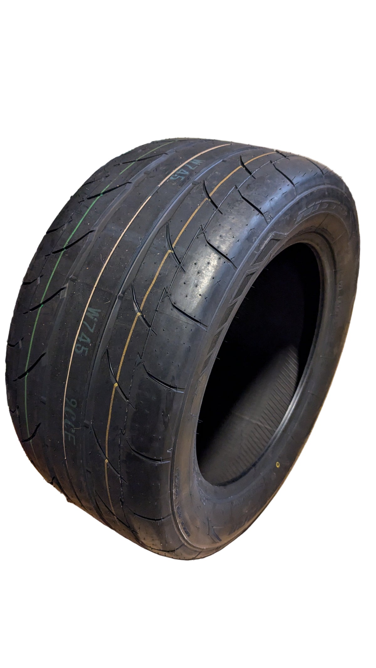 2 NITTO NT555RII BSW P 305 45 17 102W RACING TIRE 108760