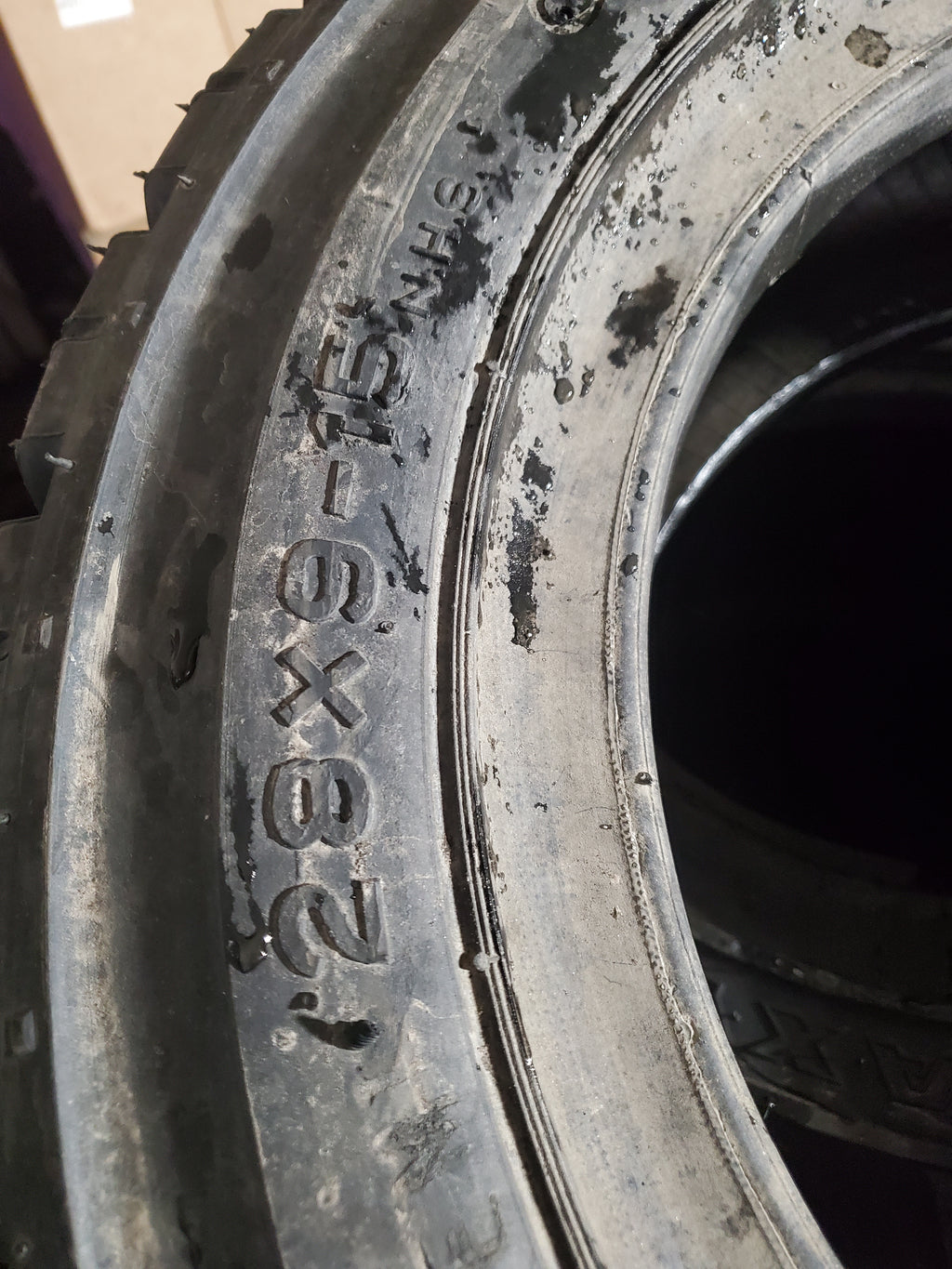 NOS MALHOTRA NHS BSW  28 9 15 16PLY FORKLIFT TIRE M28915