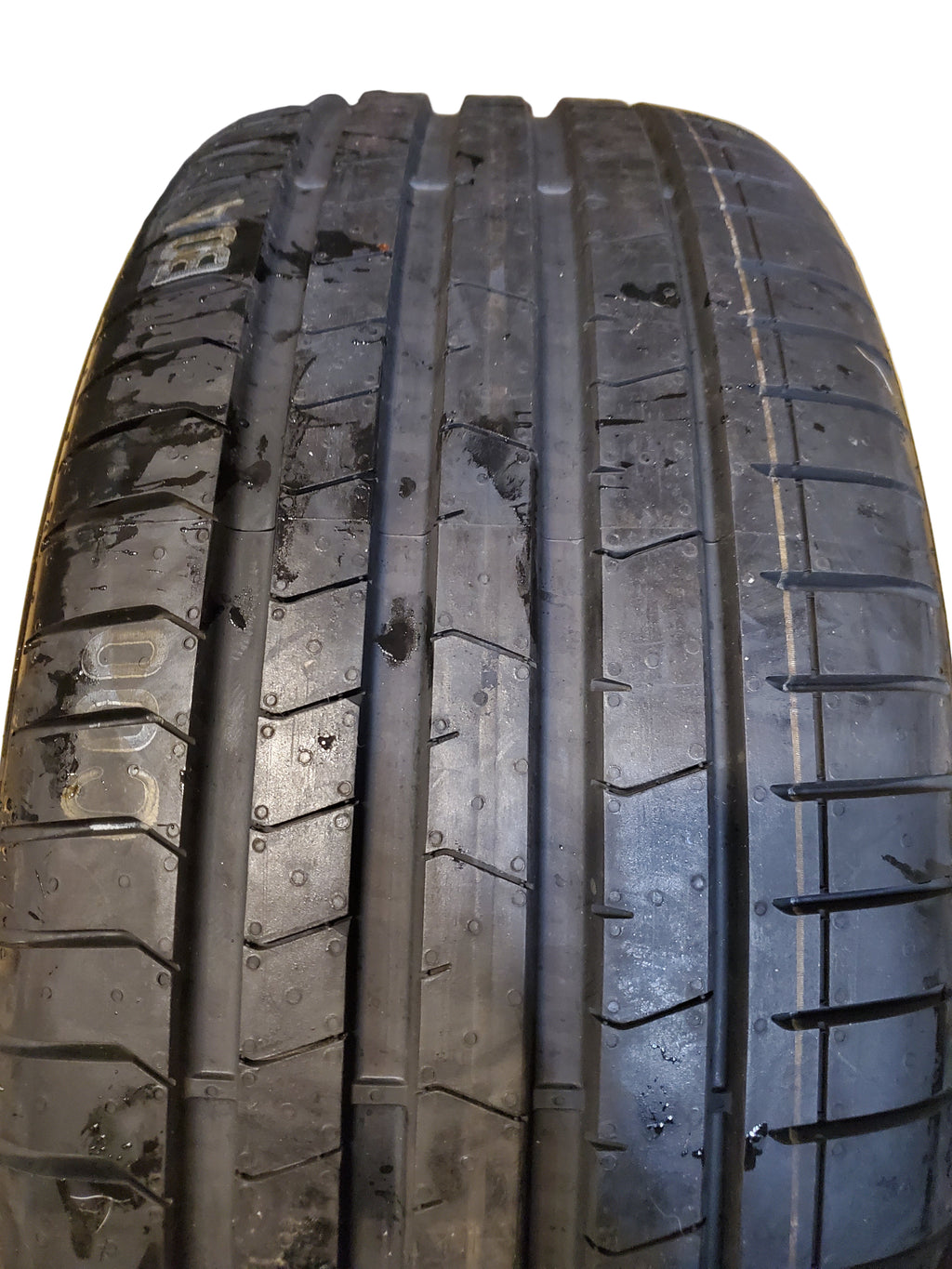 PIRELLI P ZERO (PZ4) (MOE) RUNFLAT P 225 40 19 93Y XL UHP SUMMER TIRE 2908200